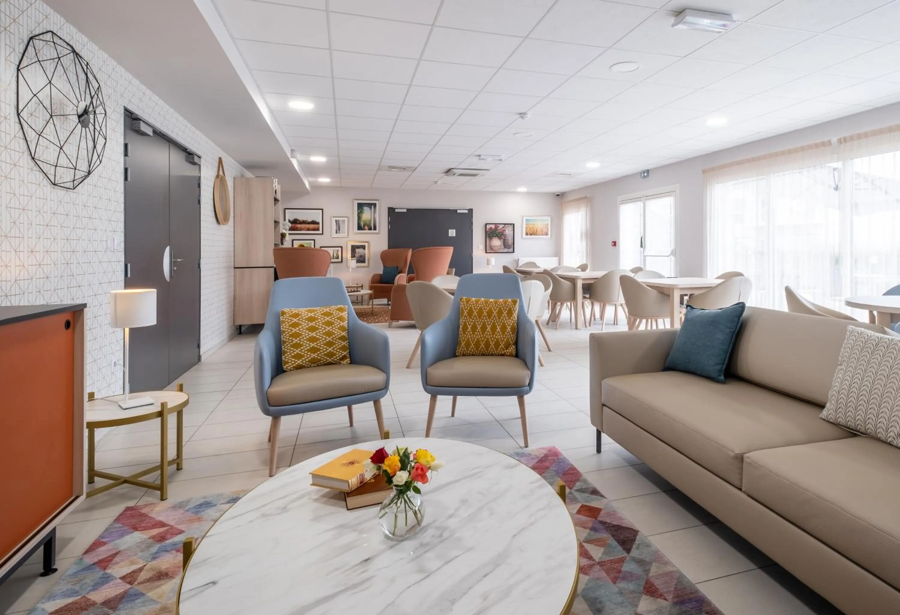 Living room in Zenao Appart'hôtels Toulouse Balma