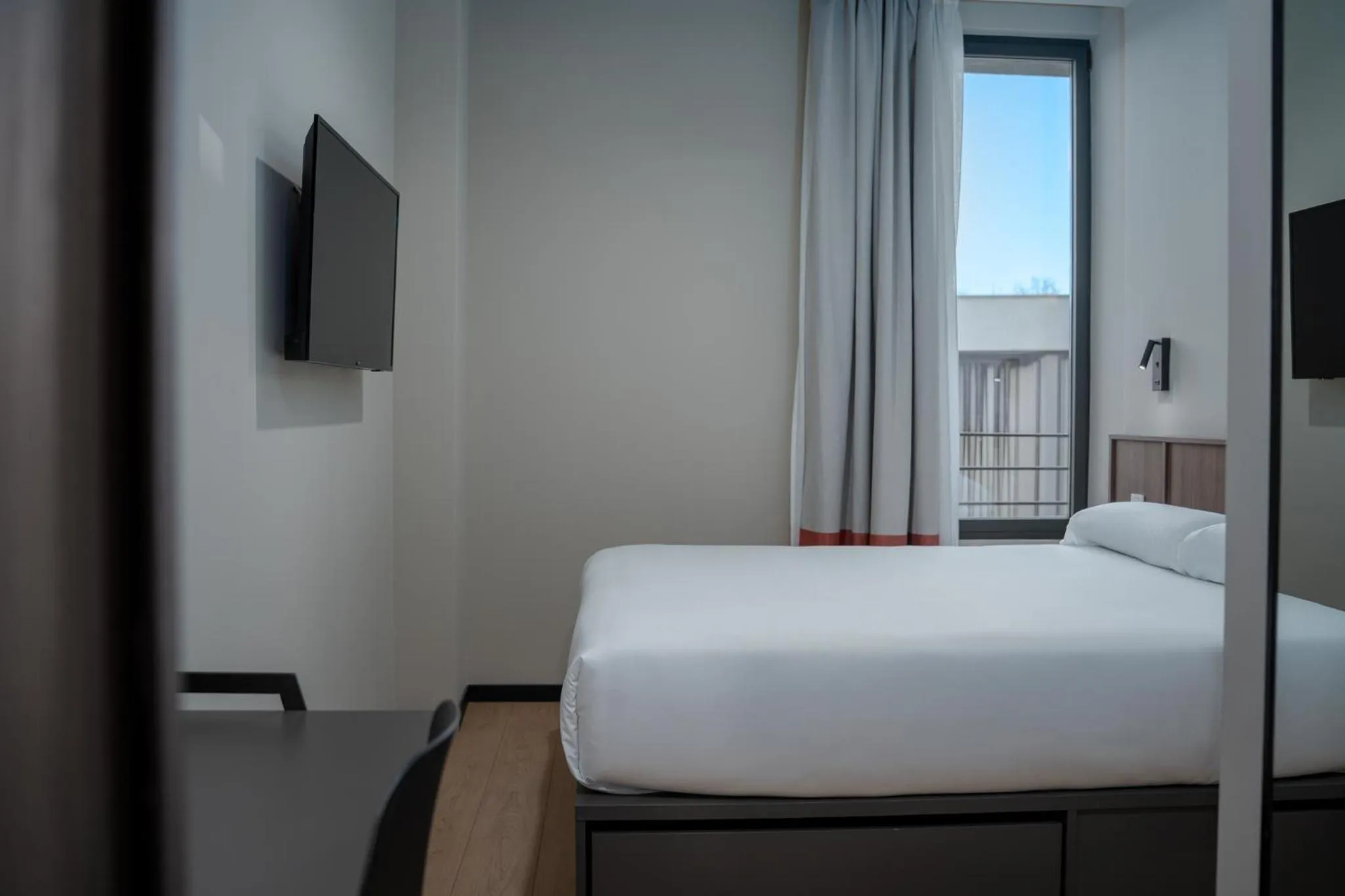 Bed in Lemonade Stays Santiago de Compostela