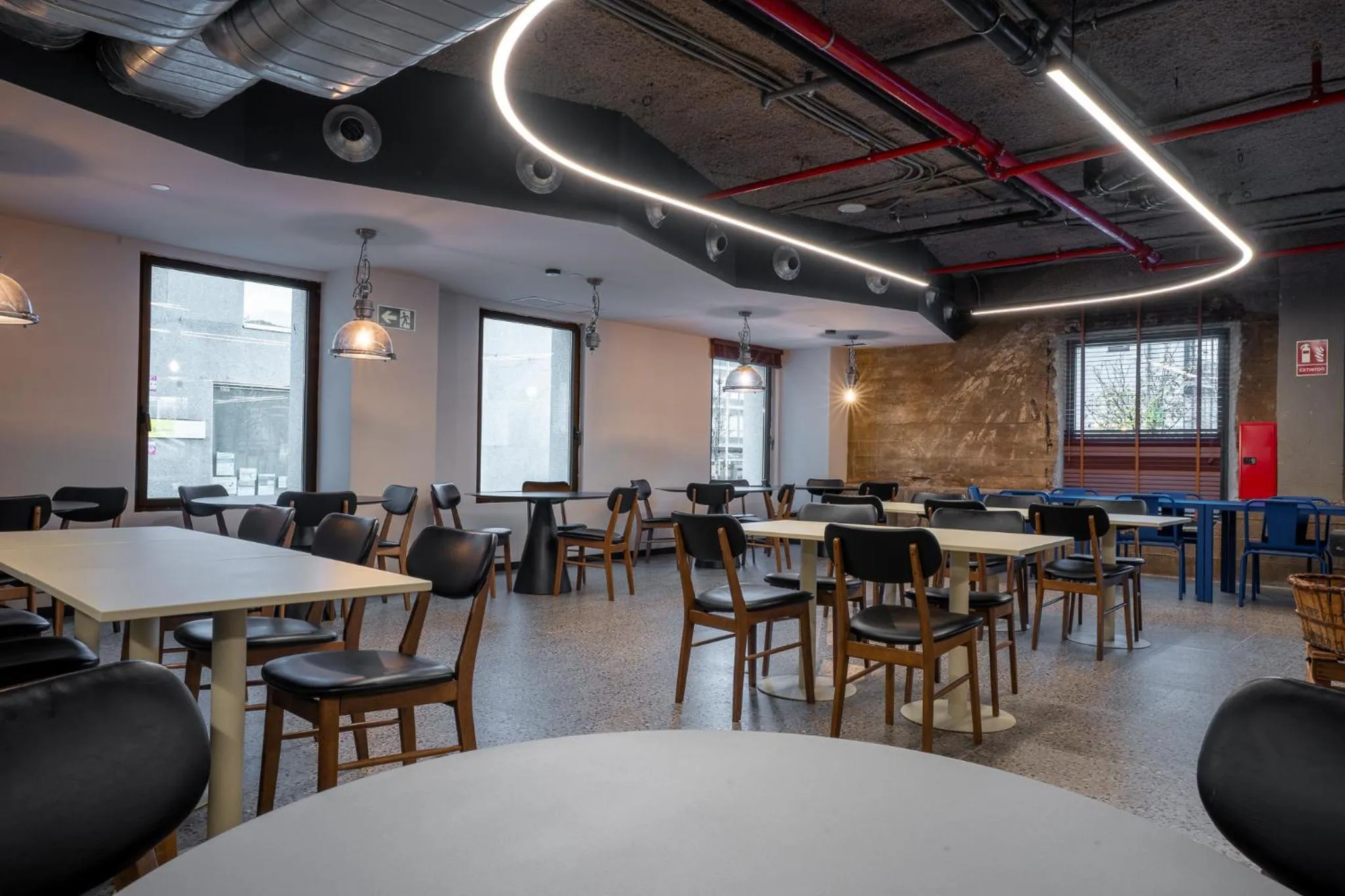 Lemonade Stays Santiago de Compostela