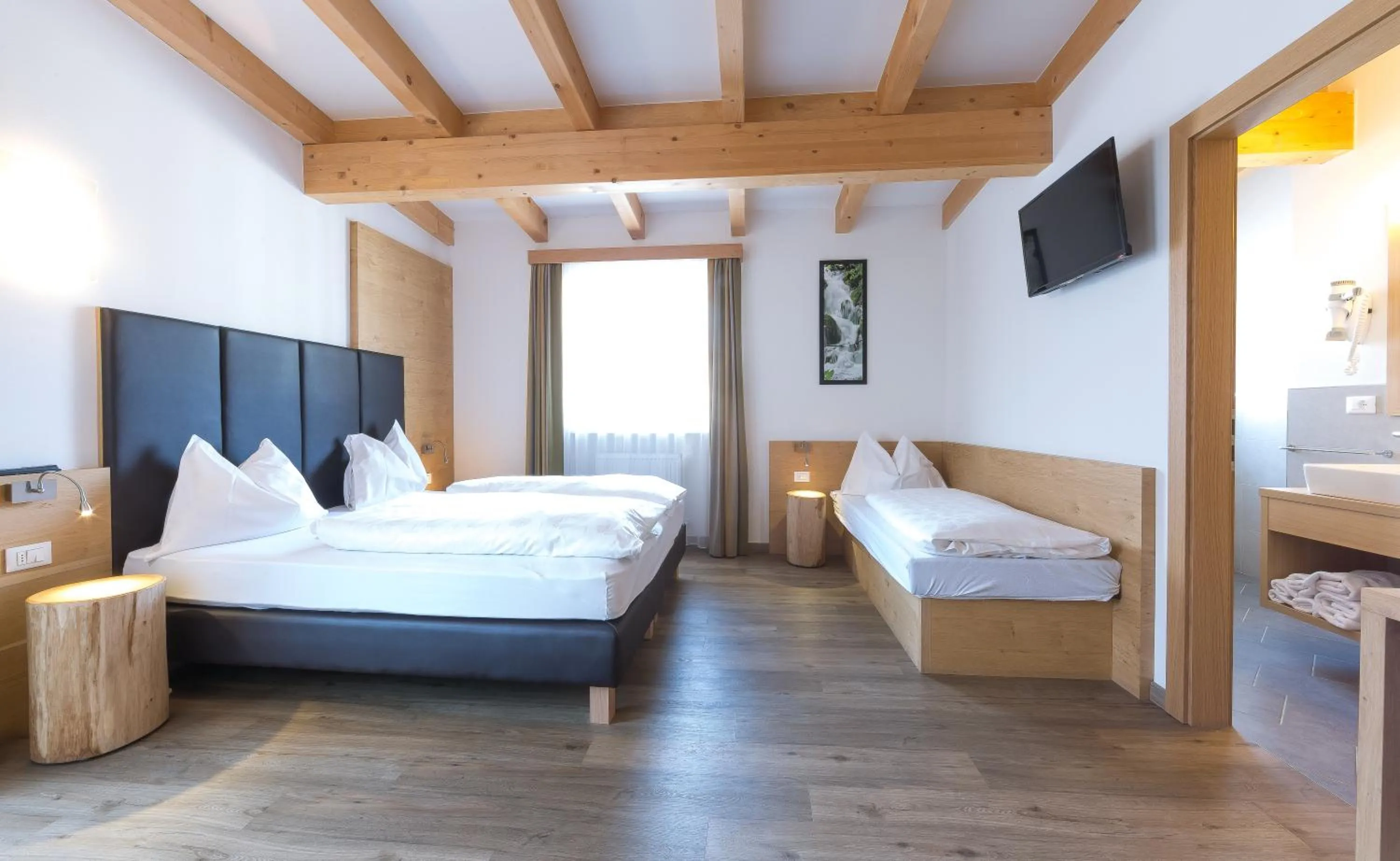 Bed in Guesthouse Dolomiten