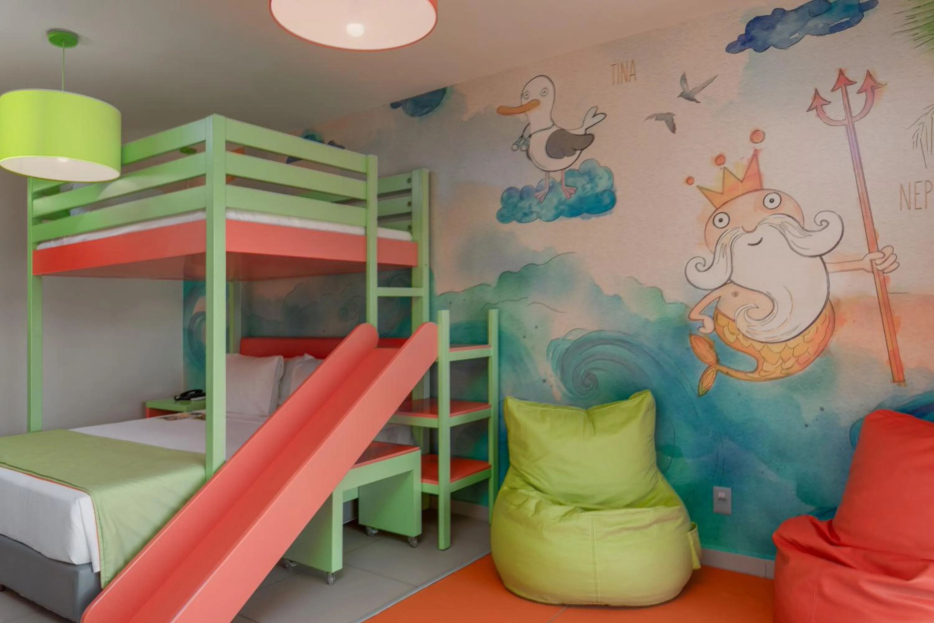 Photo of the whole room, Bed in Vila Galé Collection Ouro Preto