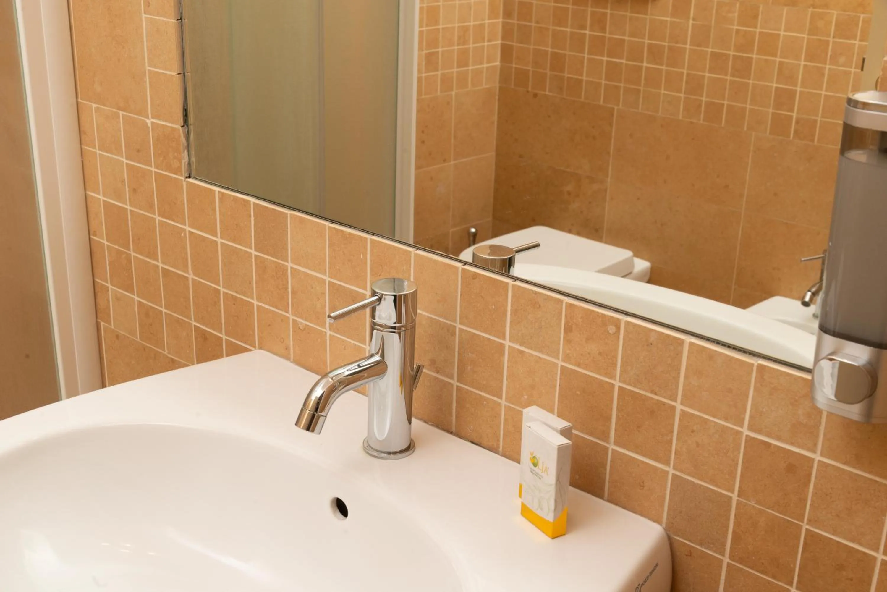 Bathroom in La Rocca Relais