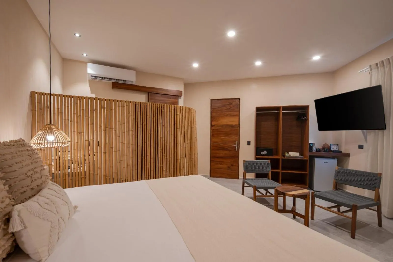 Photo of the whole room, Bed in Ana y Jose Holbox Hotel & Beach Club