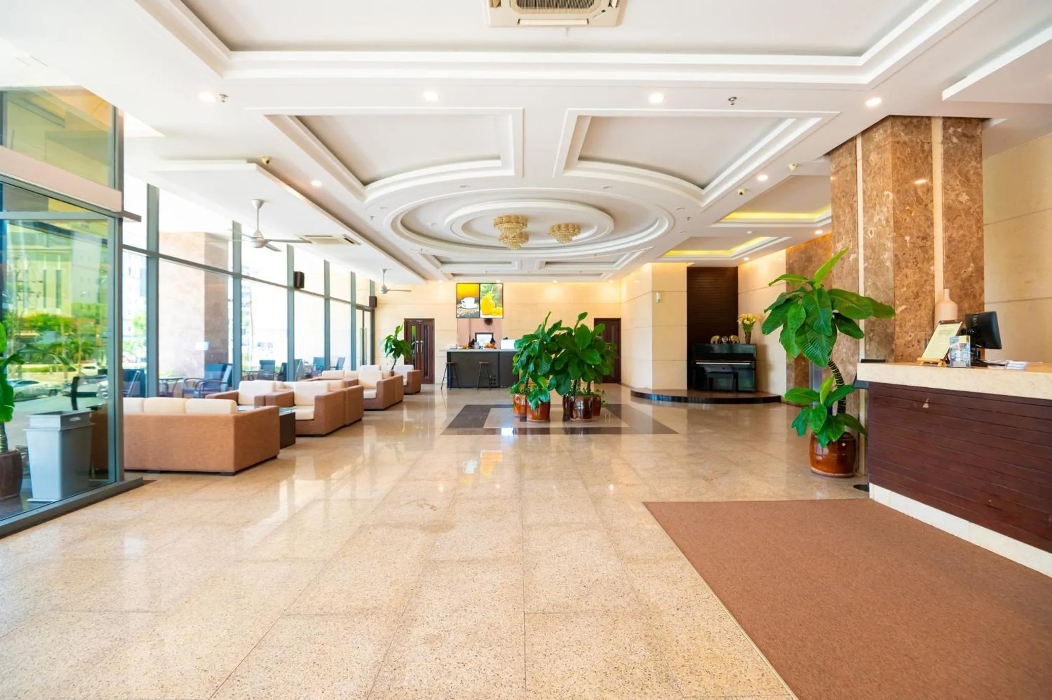 Lobby or reception in Sea Garden Hotel