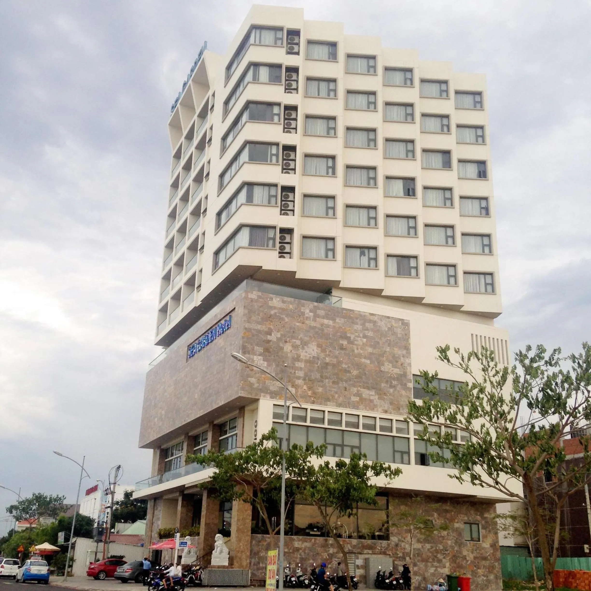 Property building in Sea Garden Hotel