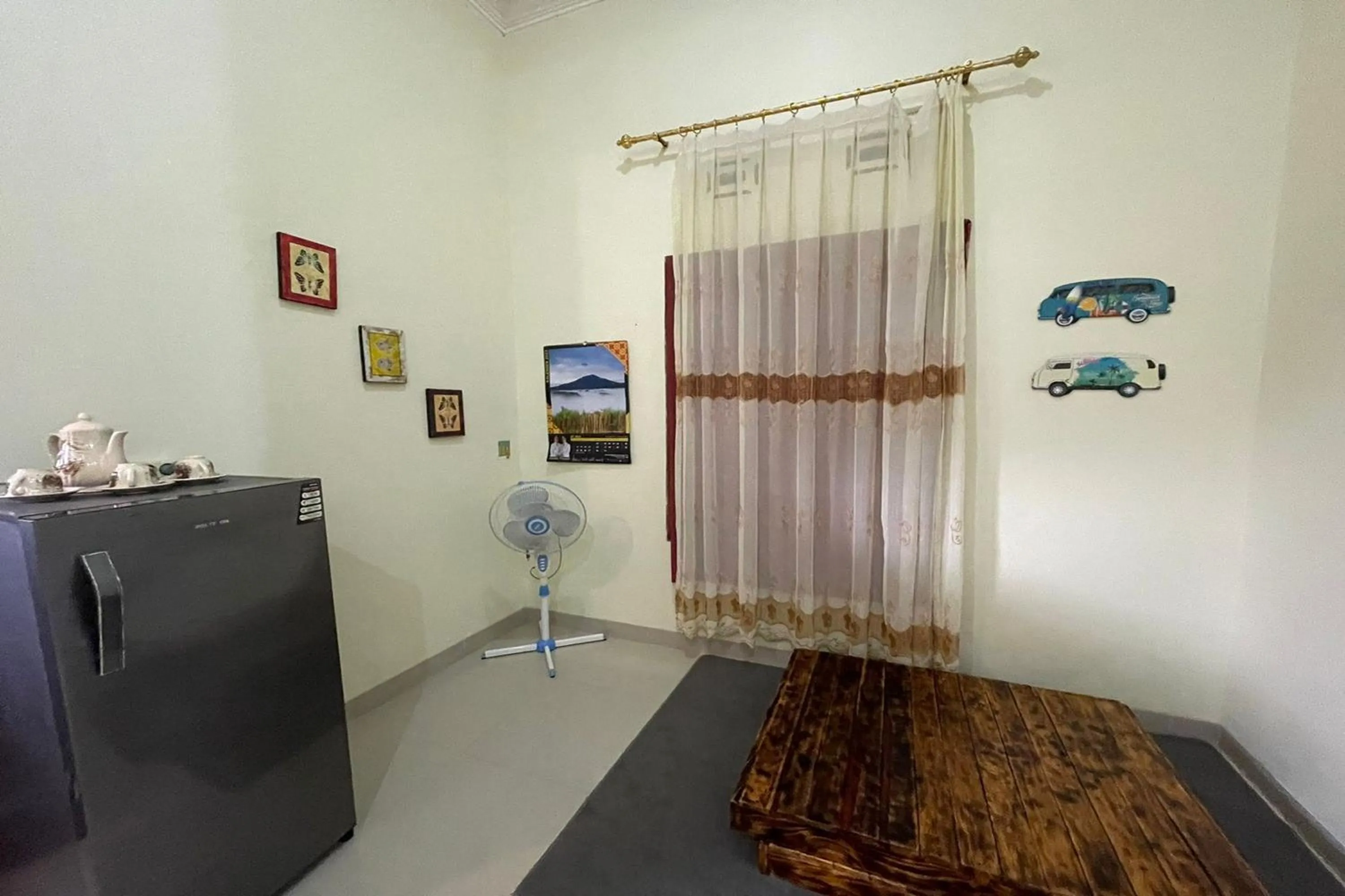 Kitchen or kitchenette in Jirek Homestay Bukittinggi