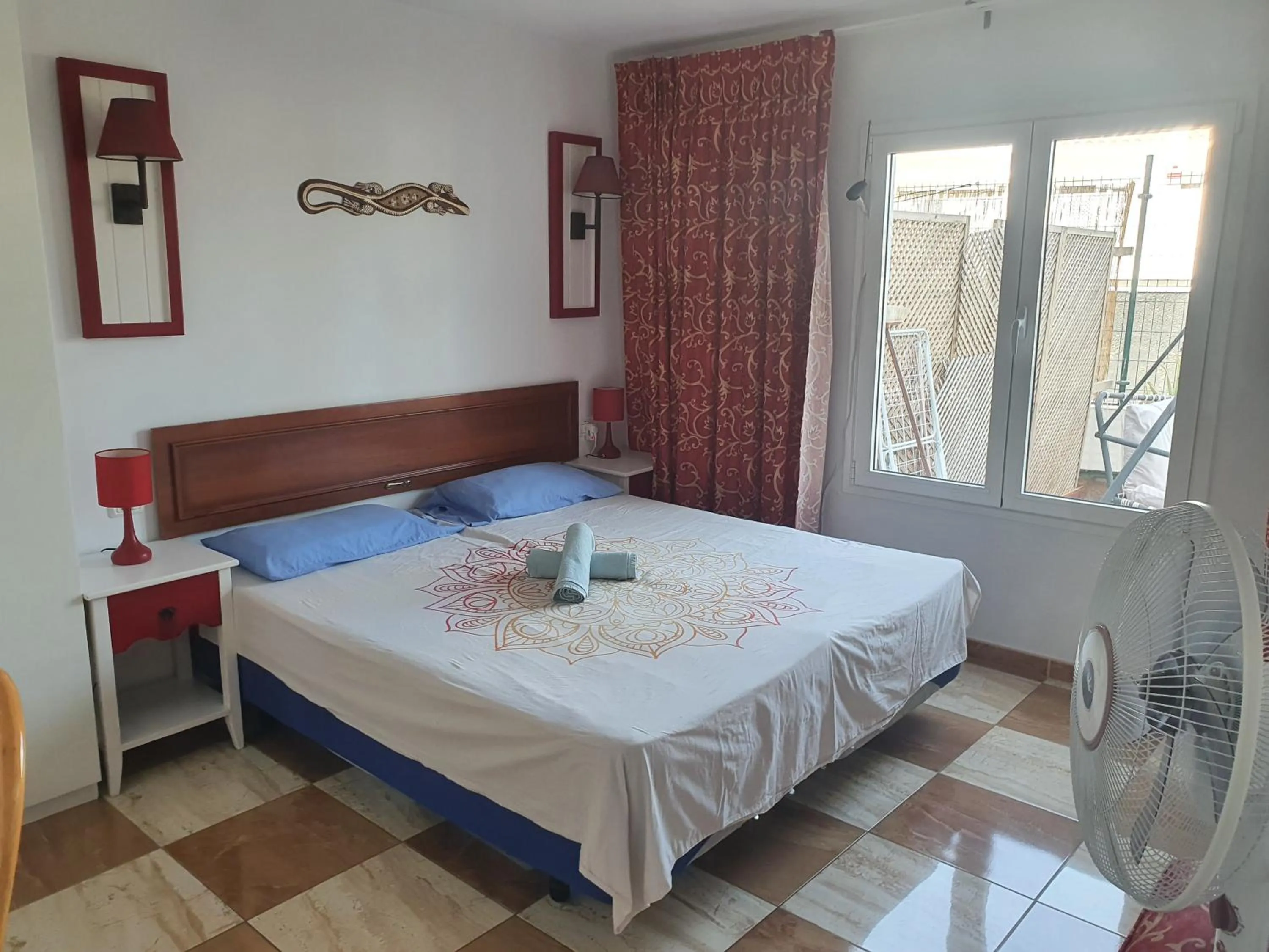 Bed in Island Village