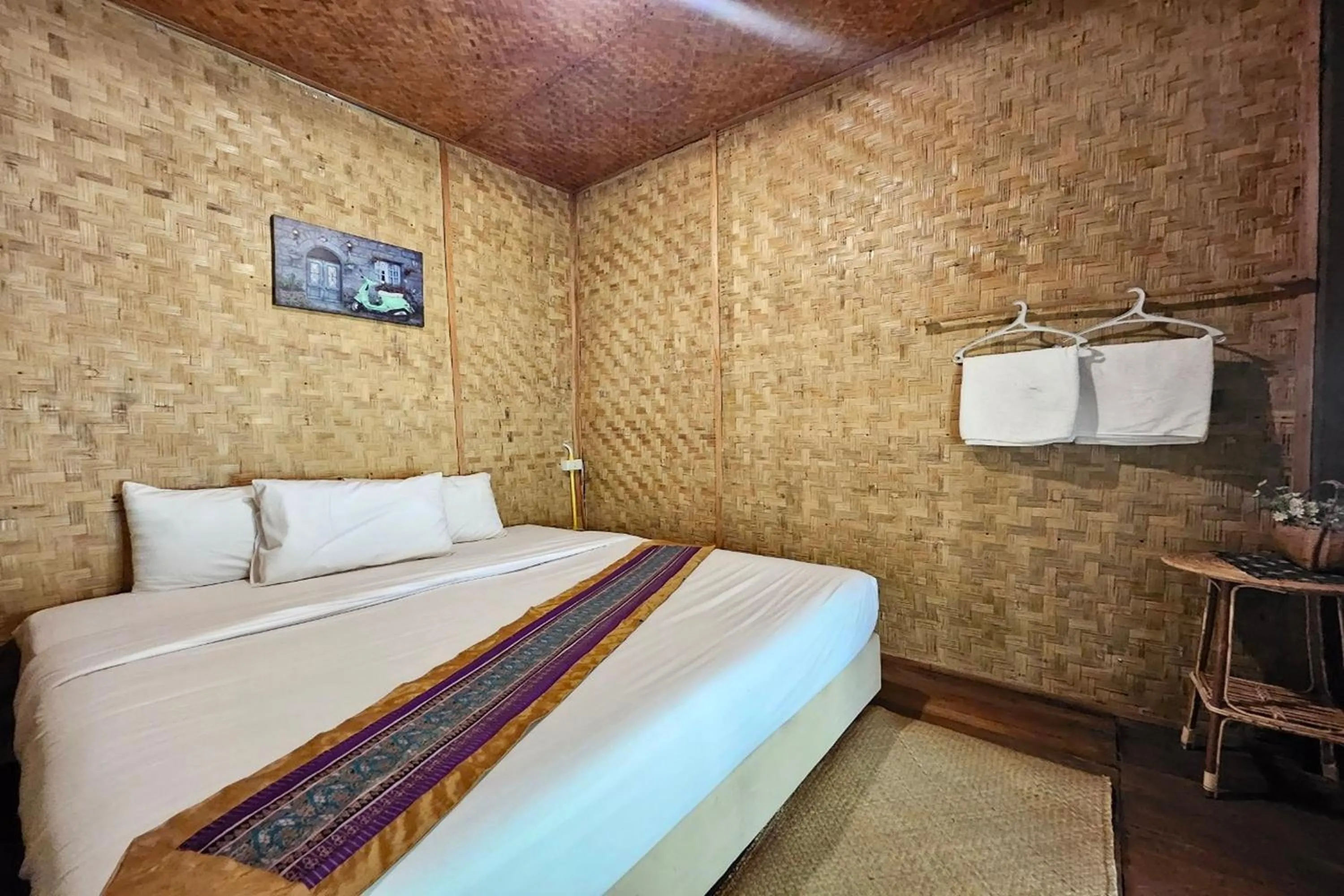 Bedroom, Bed in Mae Mae Home