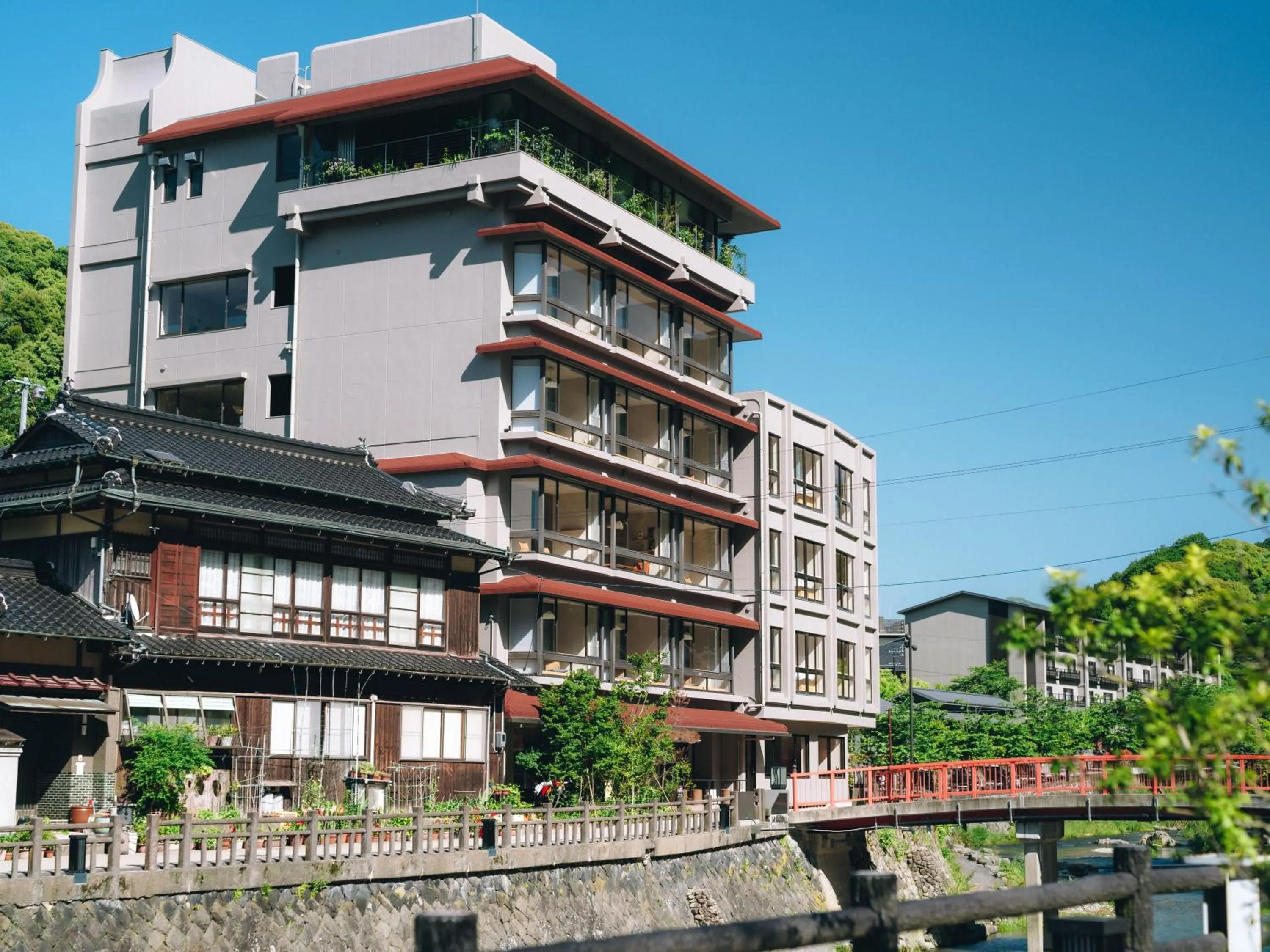 Property building in SOIL Nagatoyumoto