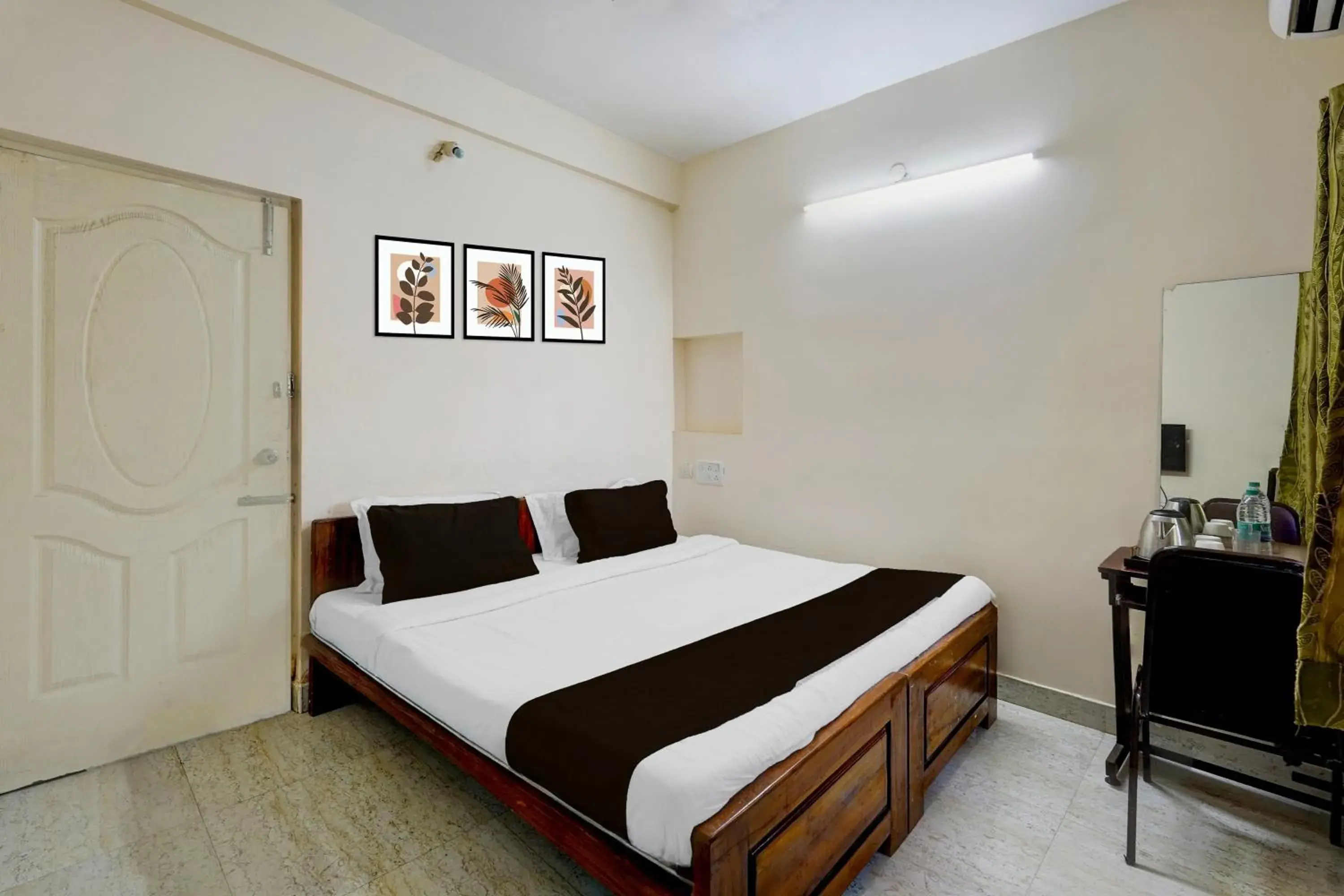 Super Townhouse Balaji Dental College Pallikarani Formerly Orchid Sankrish Super Townhouse Balaji Dental College Pallikarani Formerly Orchid Sankrish