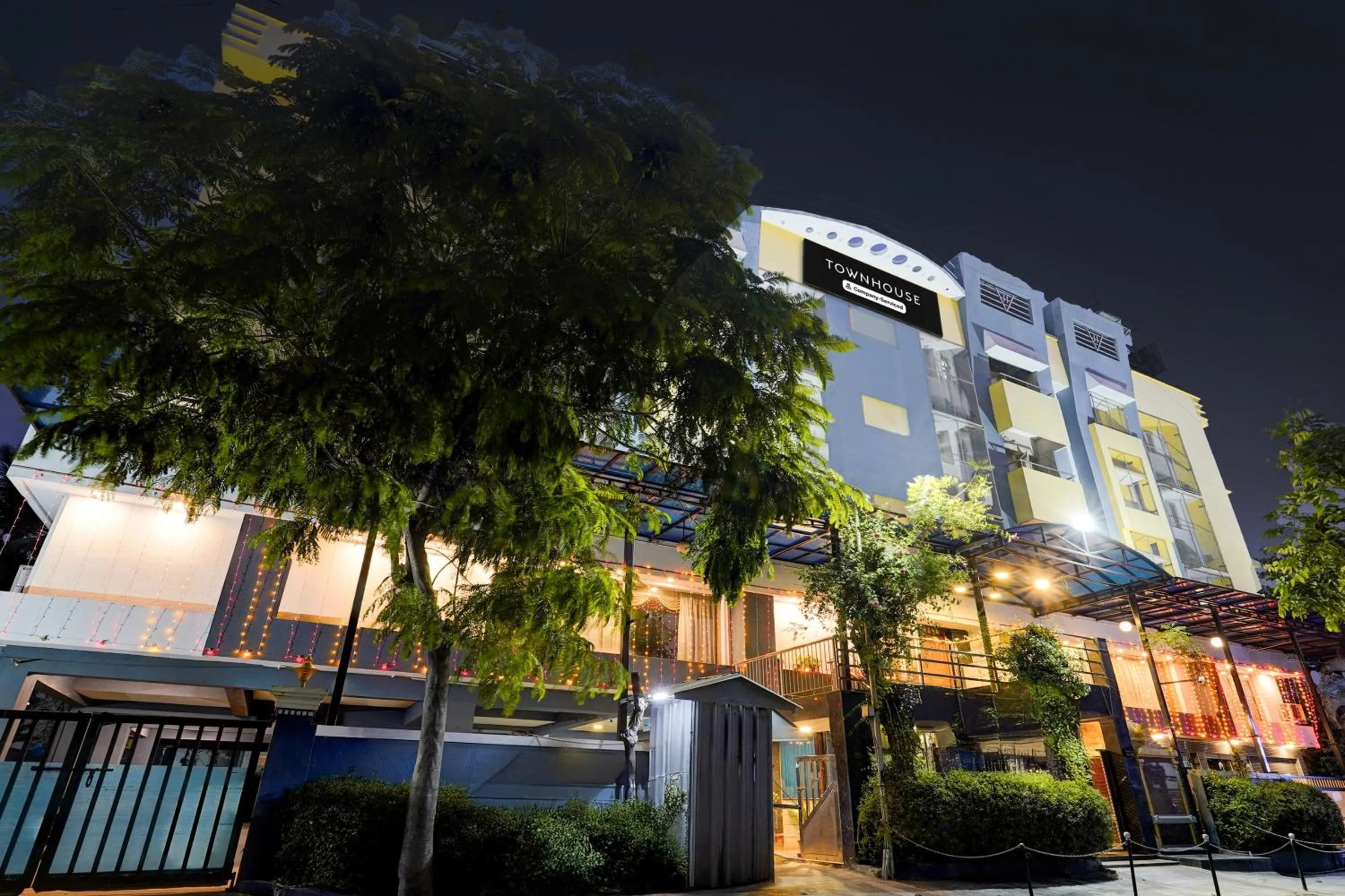 Facade/entrance in Super Townhouse Balaji Dental College Pallikarani Formerly Orchid Sankrish