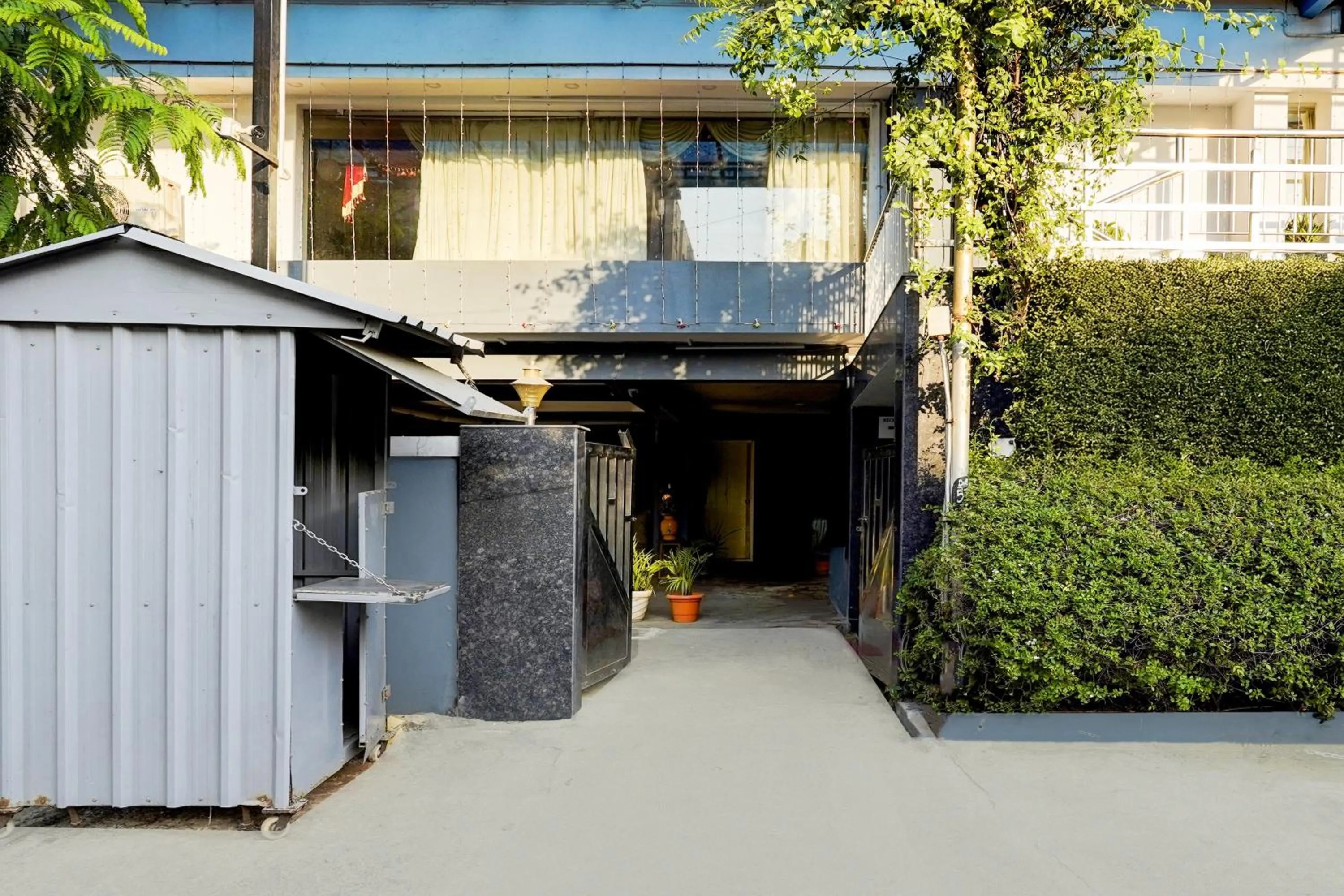Facade/entrance in Super Townhouse Balaji Dental College Pallikarani Formerly Orchid Sankrish