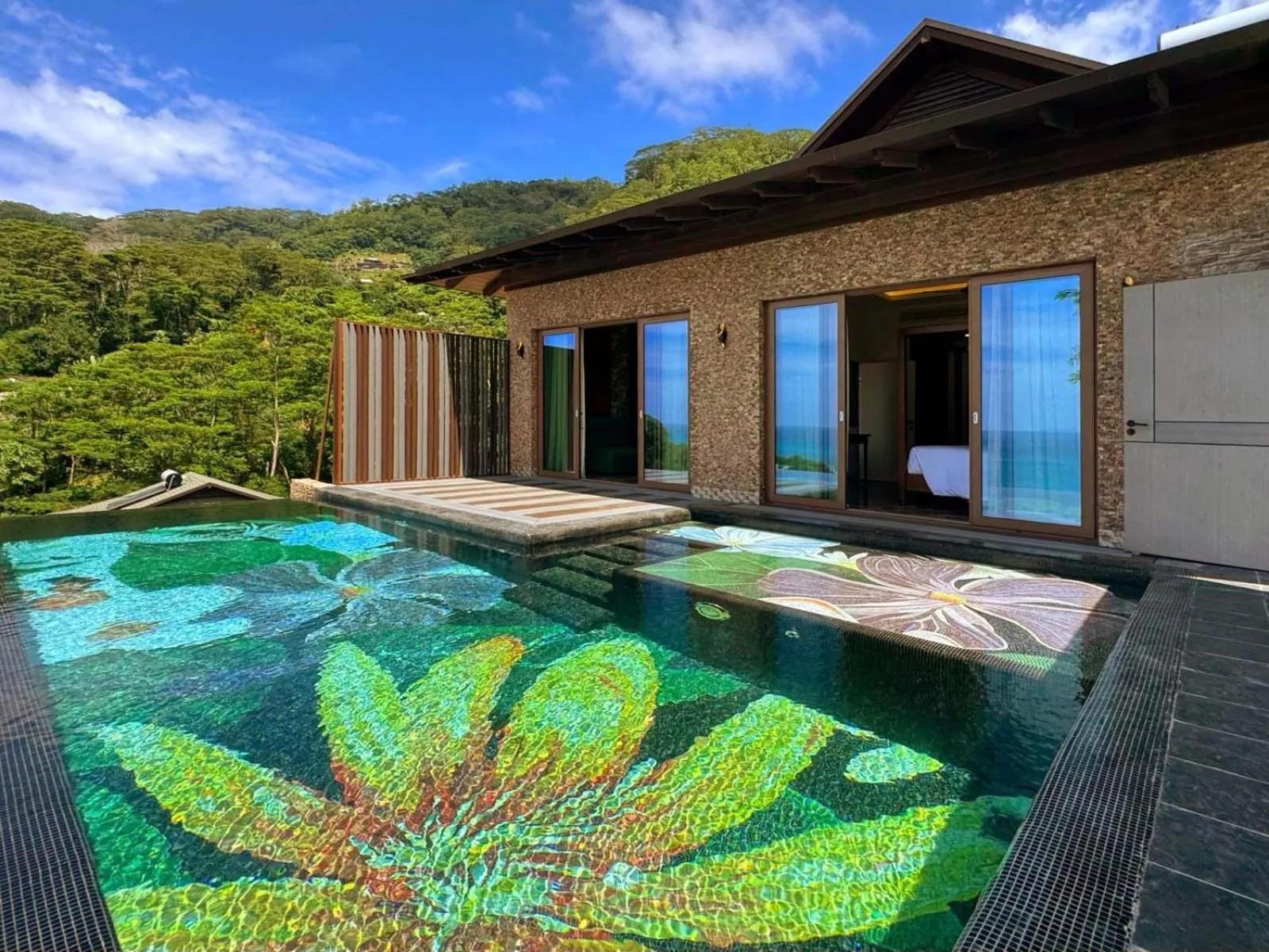 Natural landscape in Gardens Hill Resort & Spa