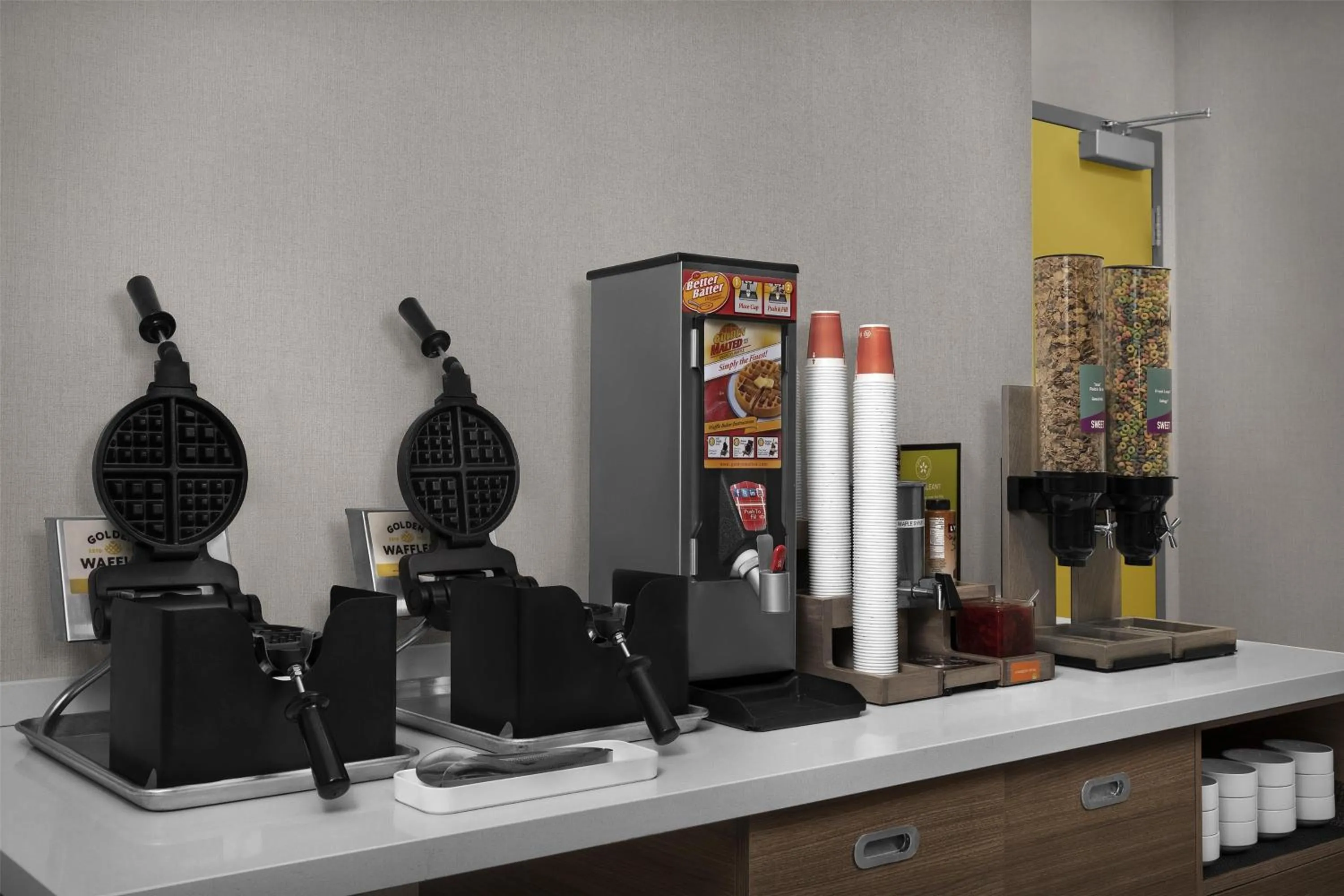 Breakfast in Home2 Suites By Hilton Sevierville