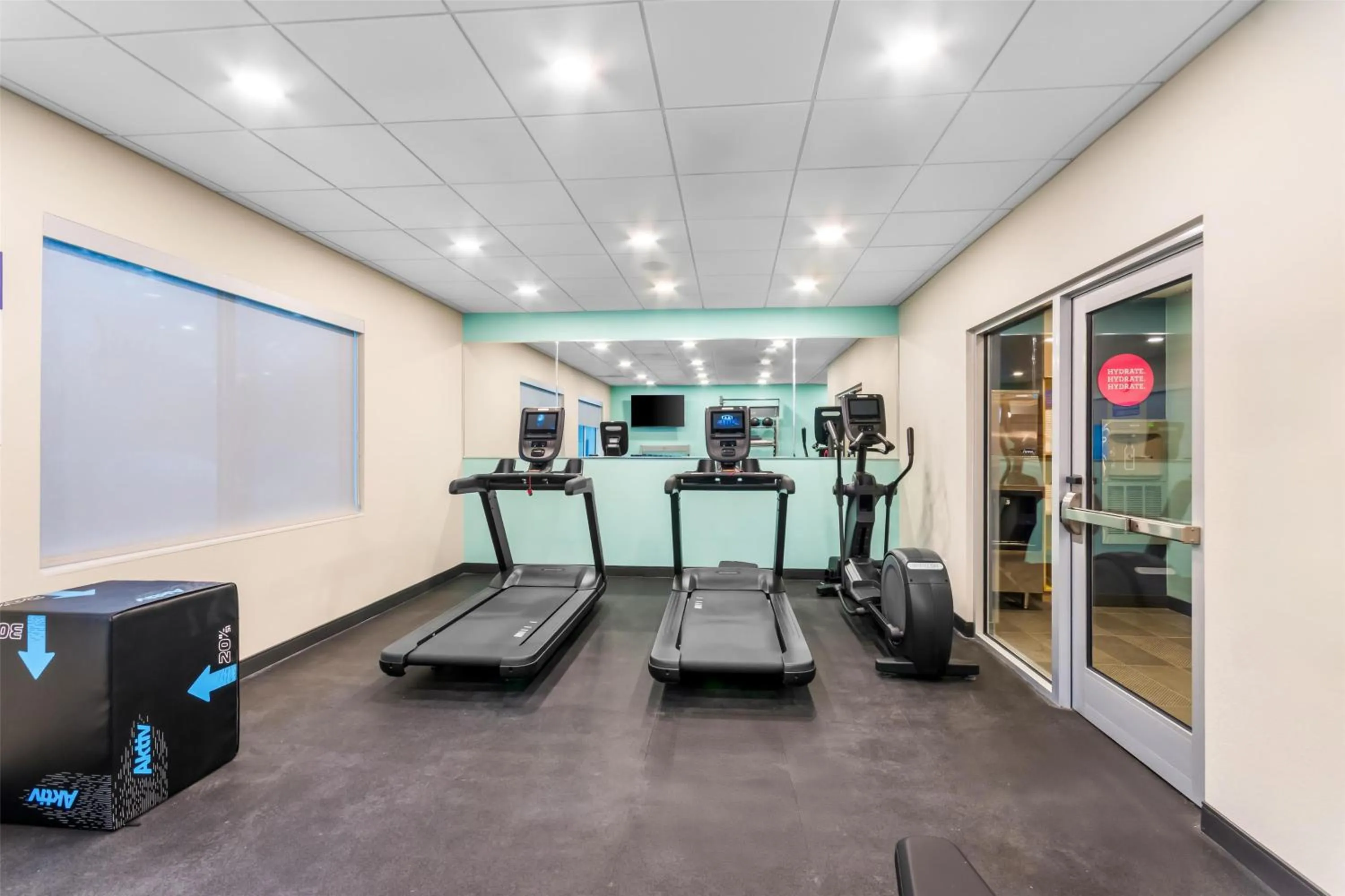 Fitness centre/facilities in Tru By Hilton Pensacola I-10 North Davis Highway