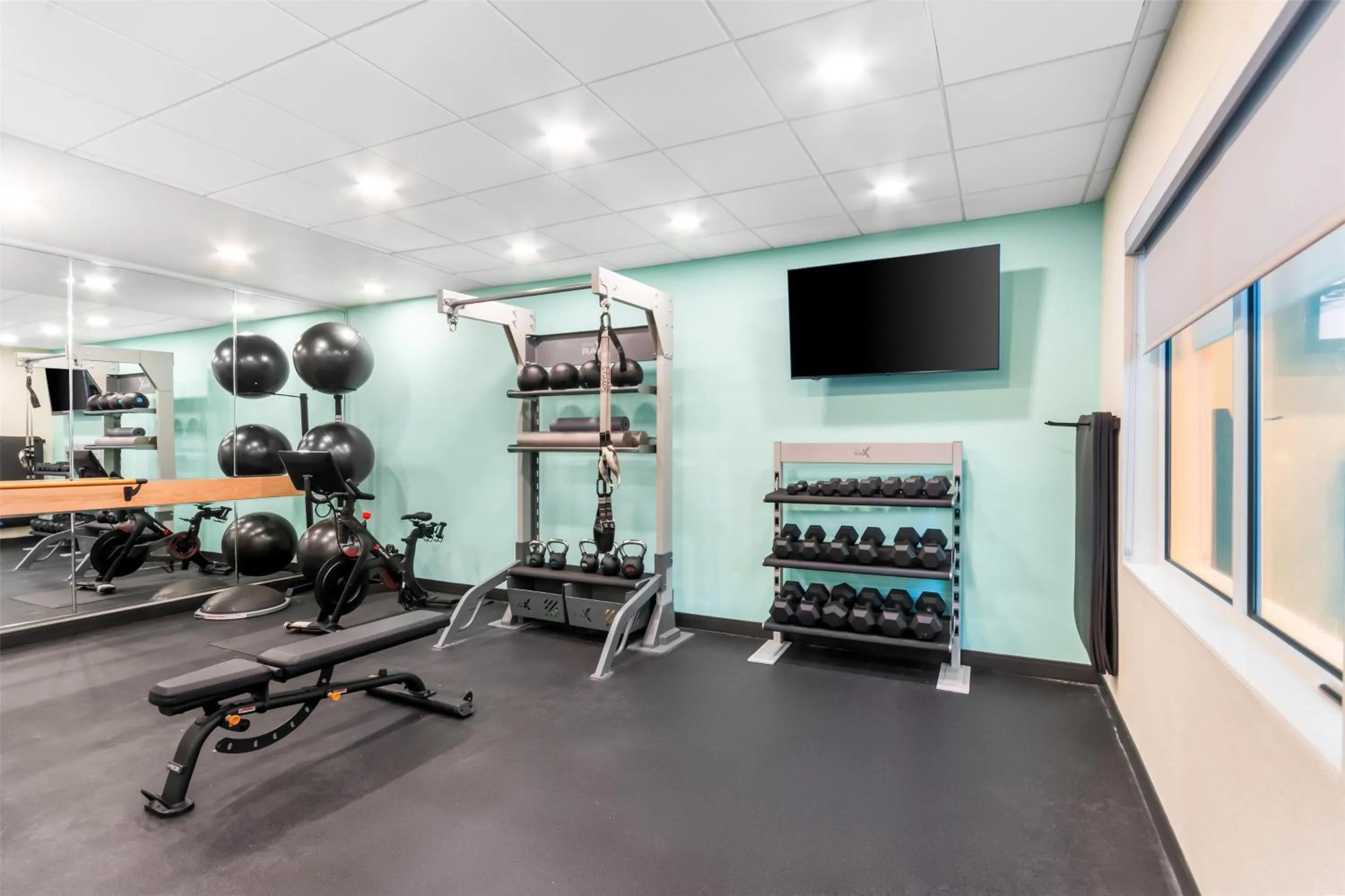 Fitness centre/facilities in Tru By Hilton Pensacola I-10 North Davis Highway