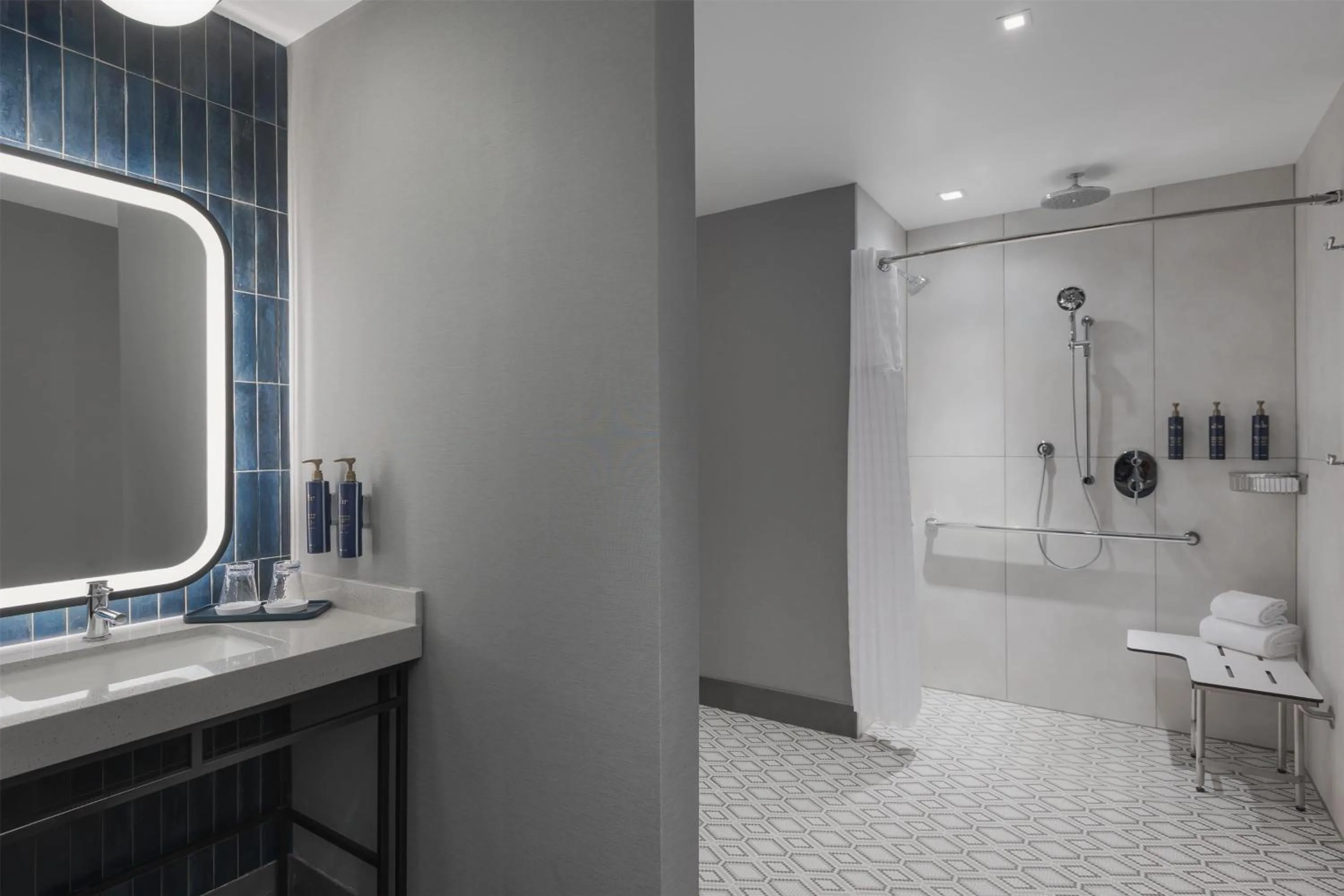 Bathroom in Hotel Avail Rogers, Tapestry Collection By Hilton