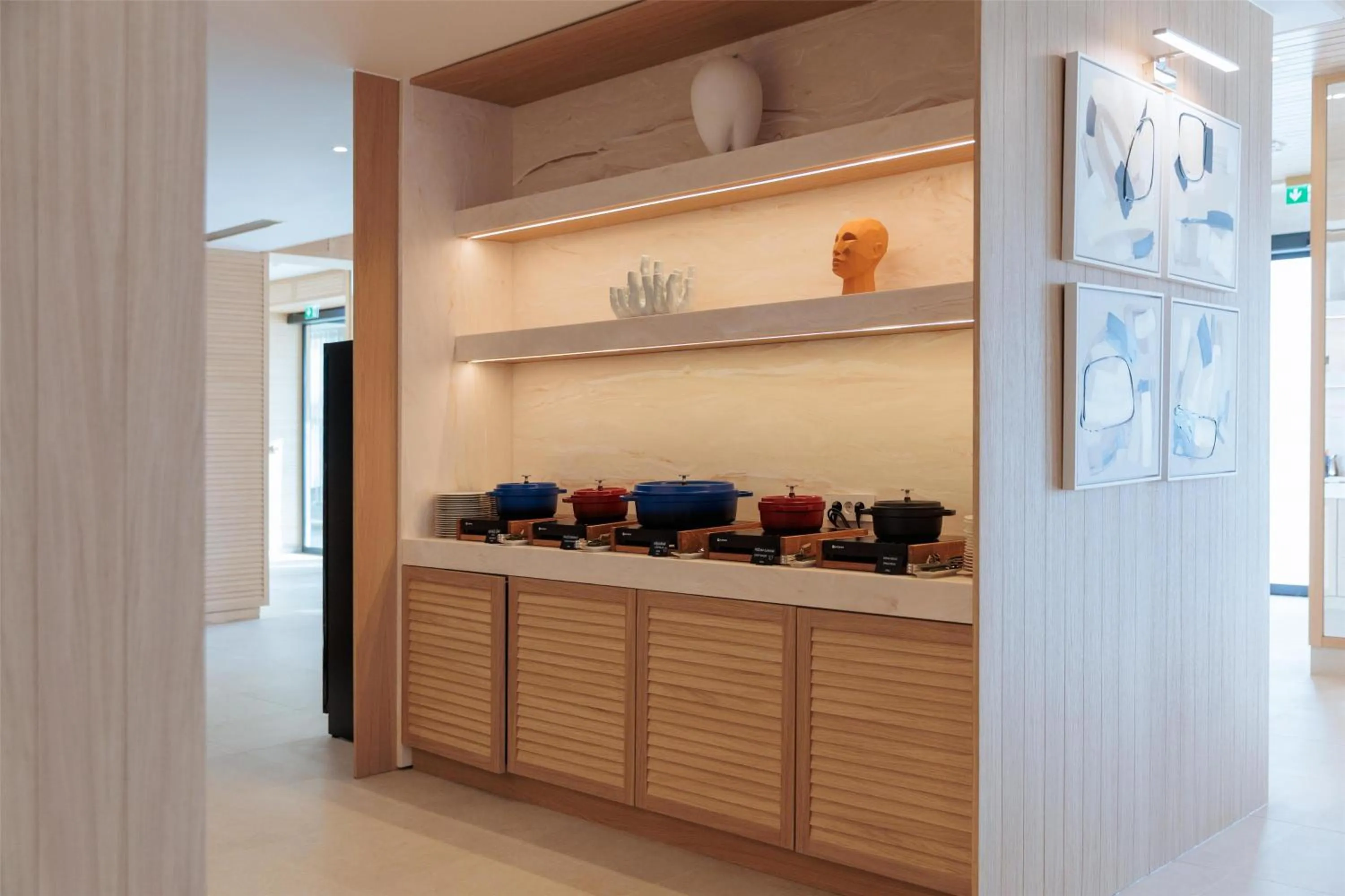 Restaurant/places to eat in Hotel Preko Ugljan Island, Curio Collection By Hilton