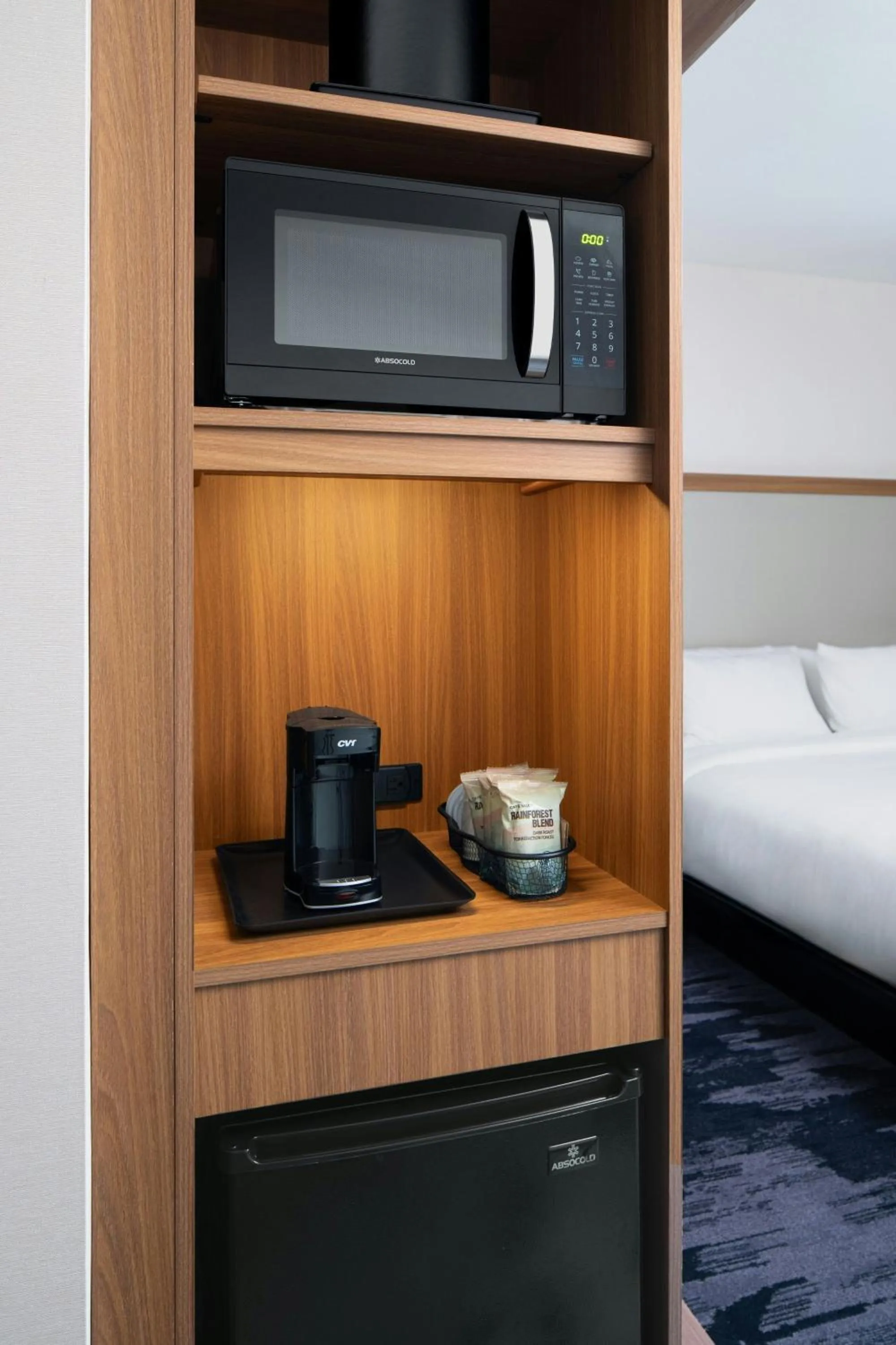 Photo of the whole room, Bed in Fairfield Inn & Suites by Marriott Piedmont Greenville