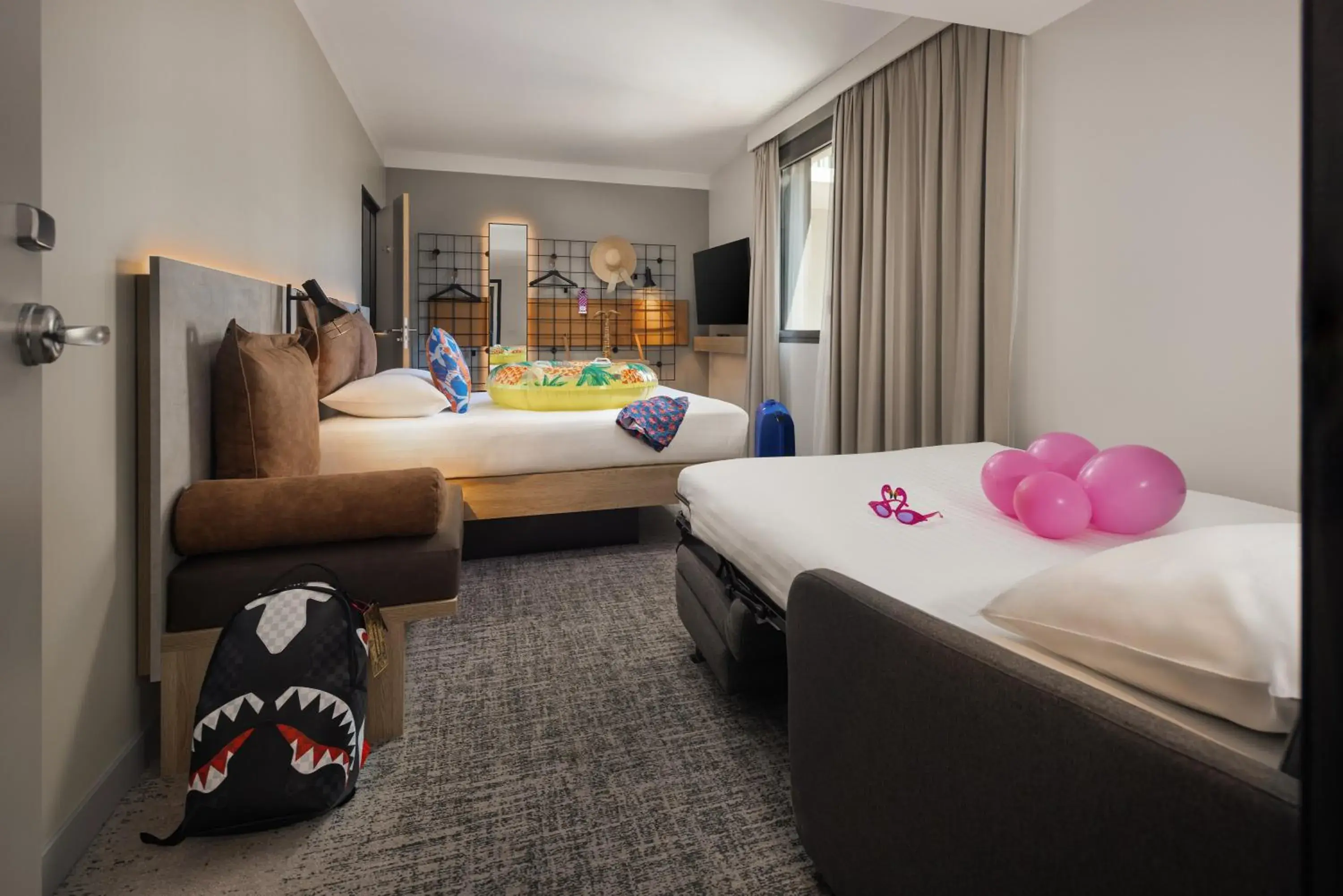 Moxy Family Queen Room with Sofa Bed in Moxy Nice Moxy Family Queen Room with Sofa Bed in Moxy Nice