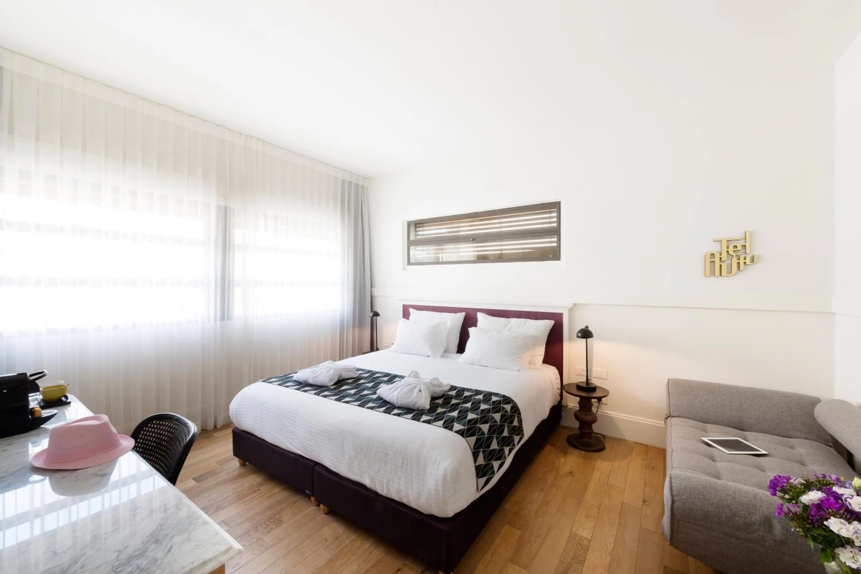 Bedroom, Bed in Lily & Bloom Boutique Hotel