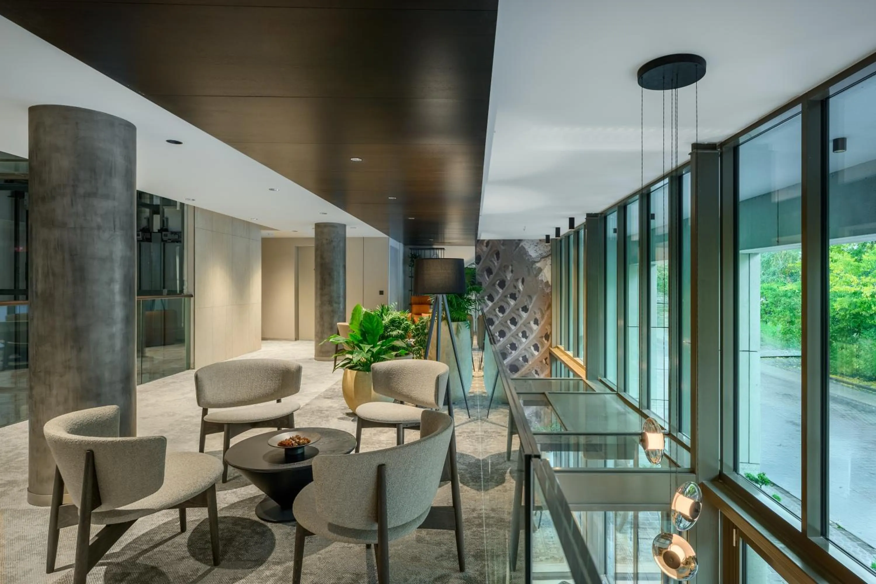 sunbed in Leon Hotel & Lounge