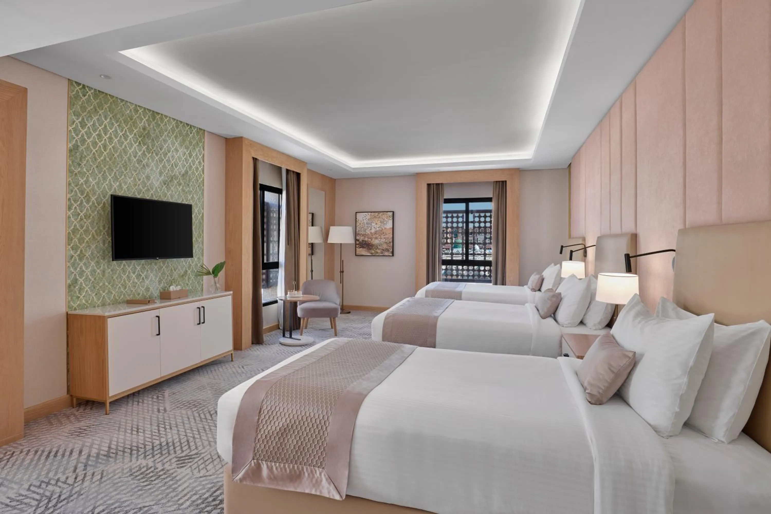 Bed in Makarem Haram view suites