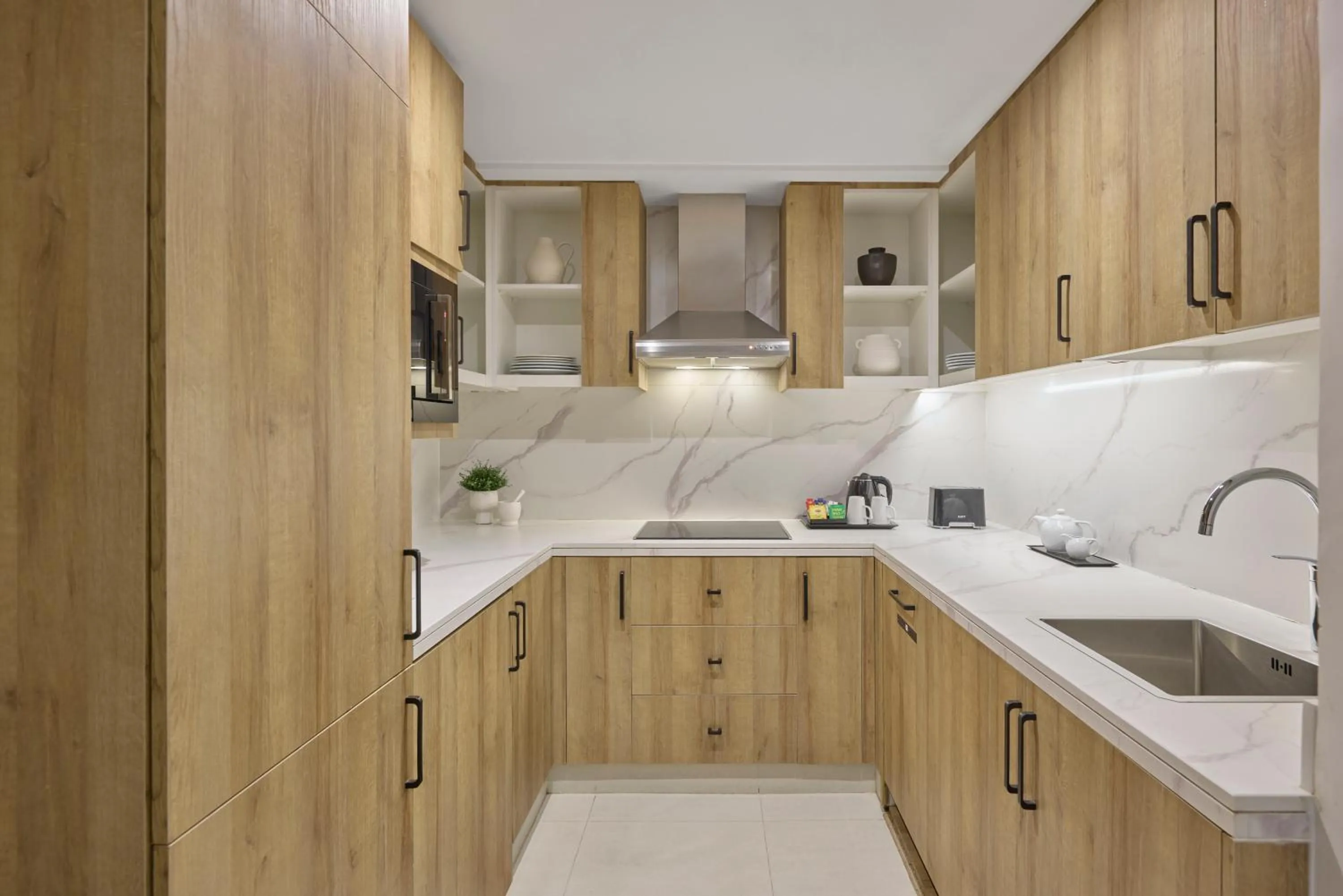 Kitchen or kitchenette in Makarem Haram view suites