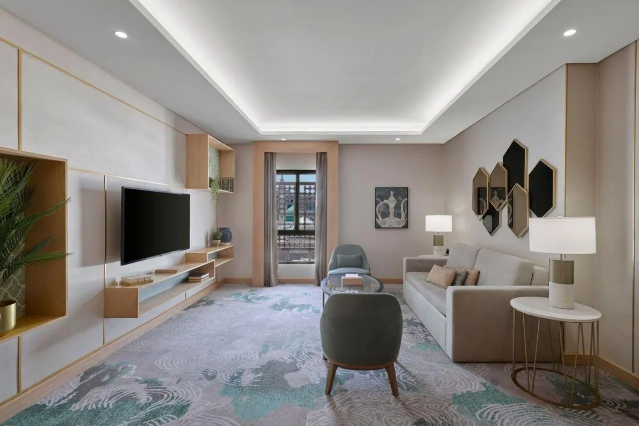 TV and multimedia in Makarem Haram view suites