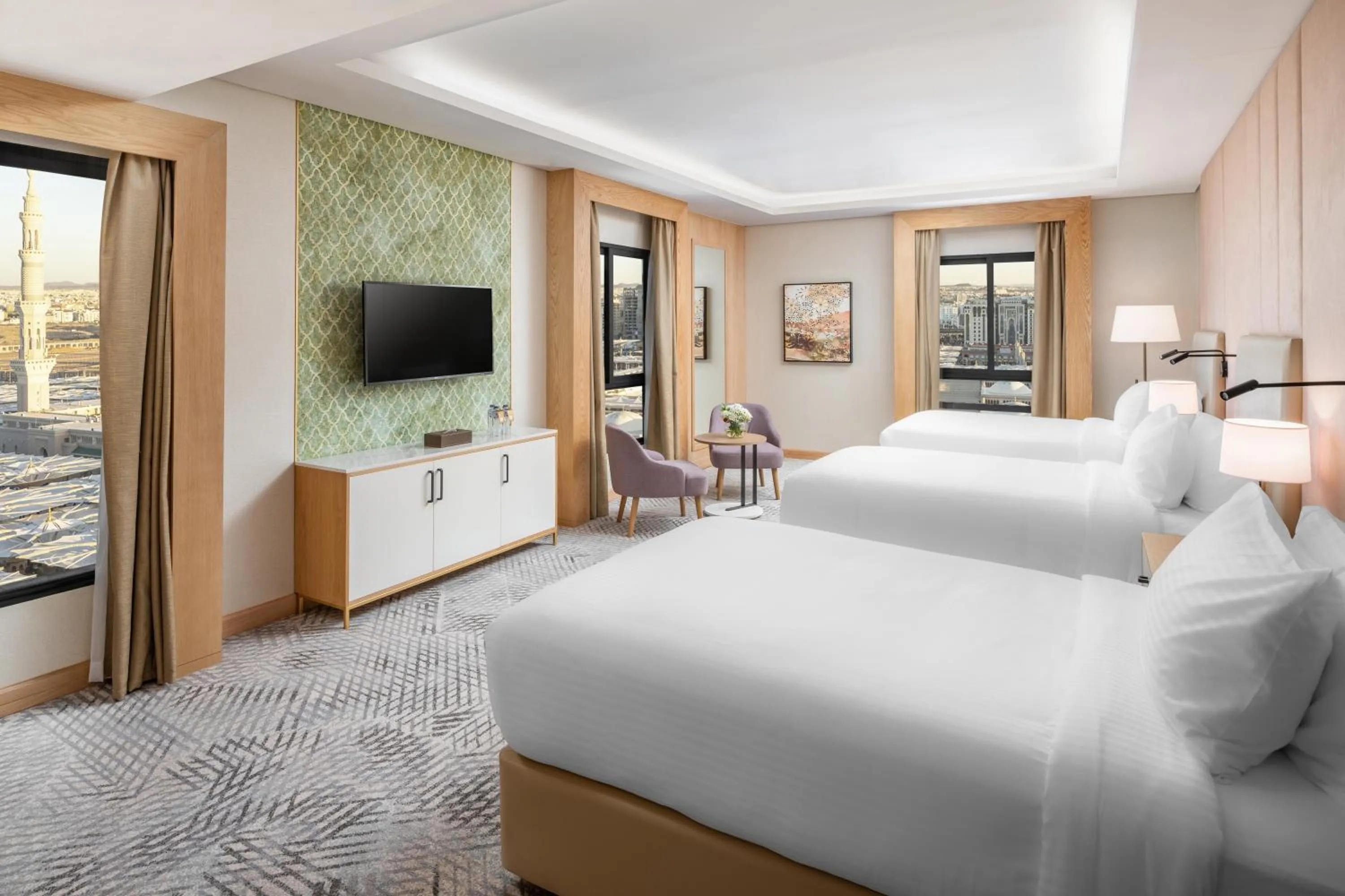 Bed in Makarem Haram view suites