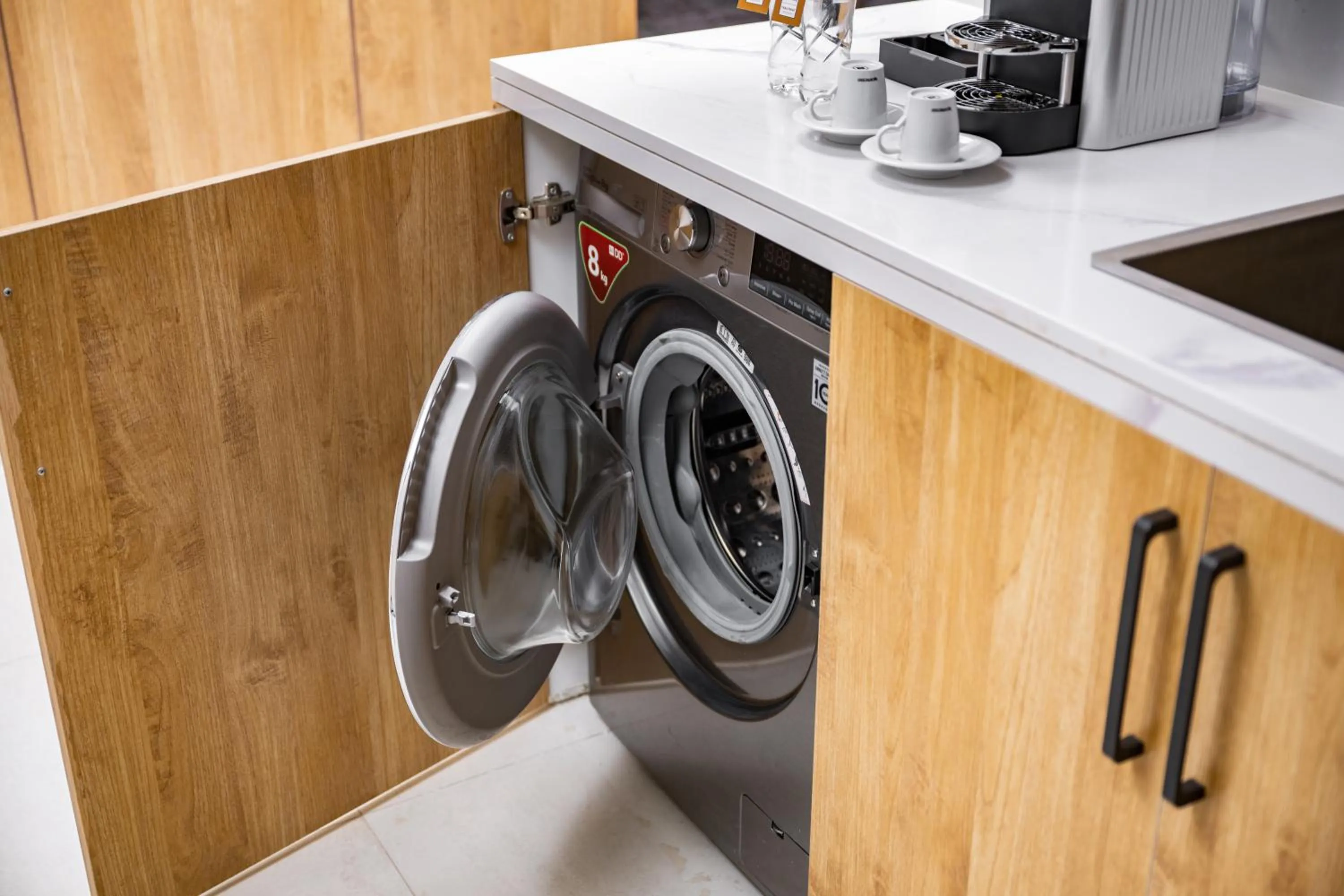 washing machine in Makarem Haram view suites