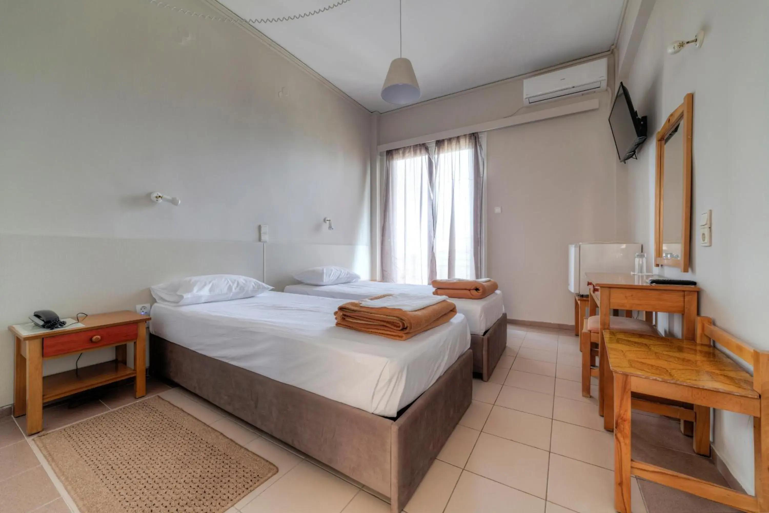 Standard Single Room with Sea View in Delfini Hotel Standard Single Room with Sea View in Delfini Hotel