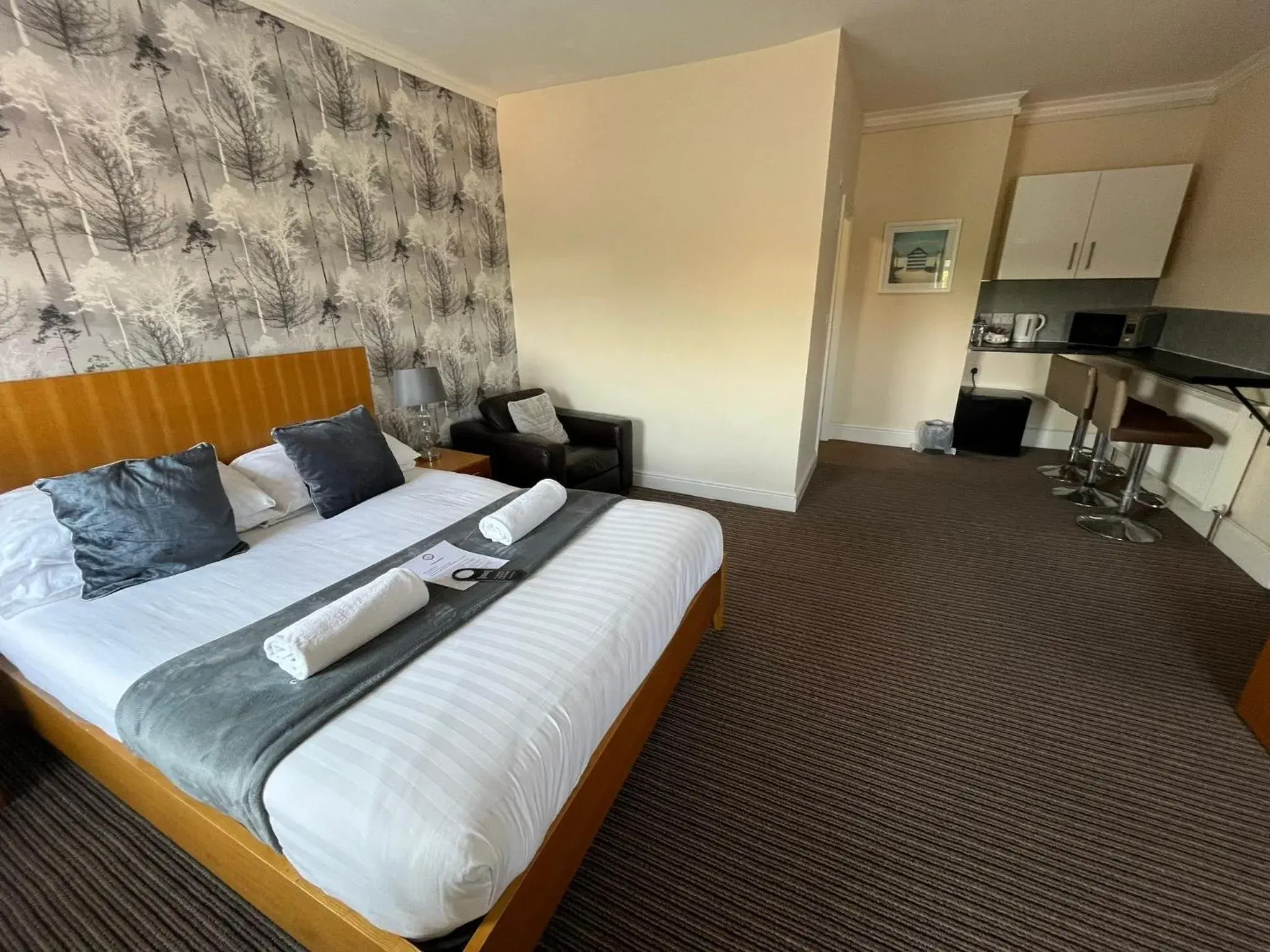 Studio in The New Brighton Hotel Studio in The New Brighton Hotel