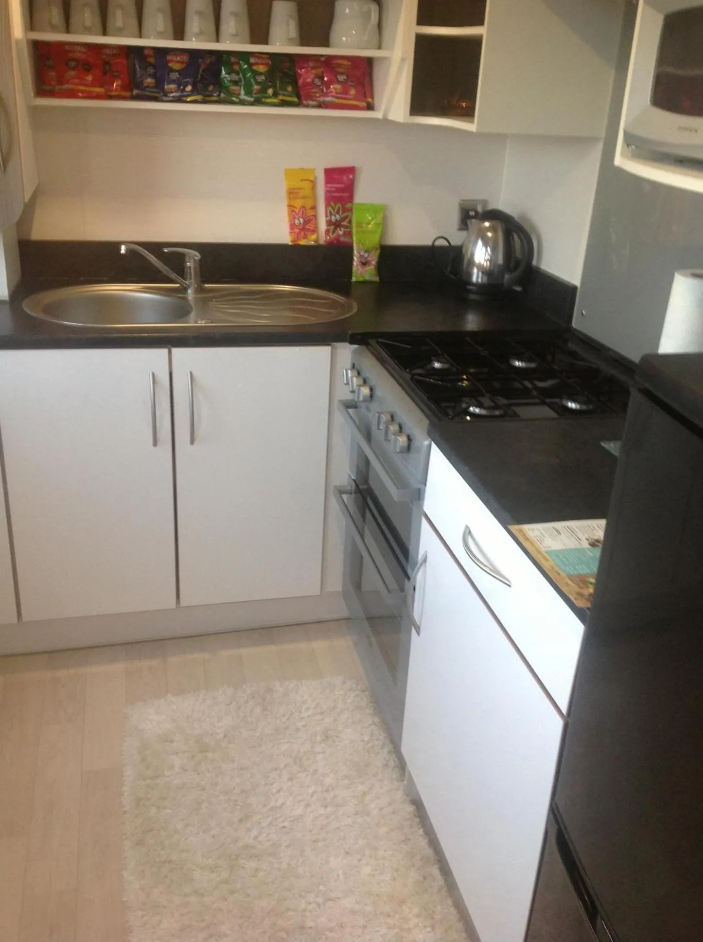 Kitchen or kitchenette in Ritz Summerhouse