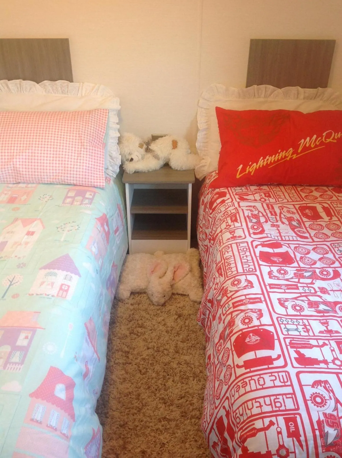 Bed in Ritz Summerhouse