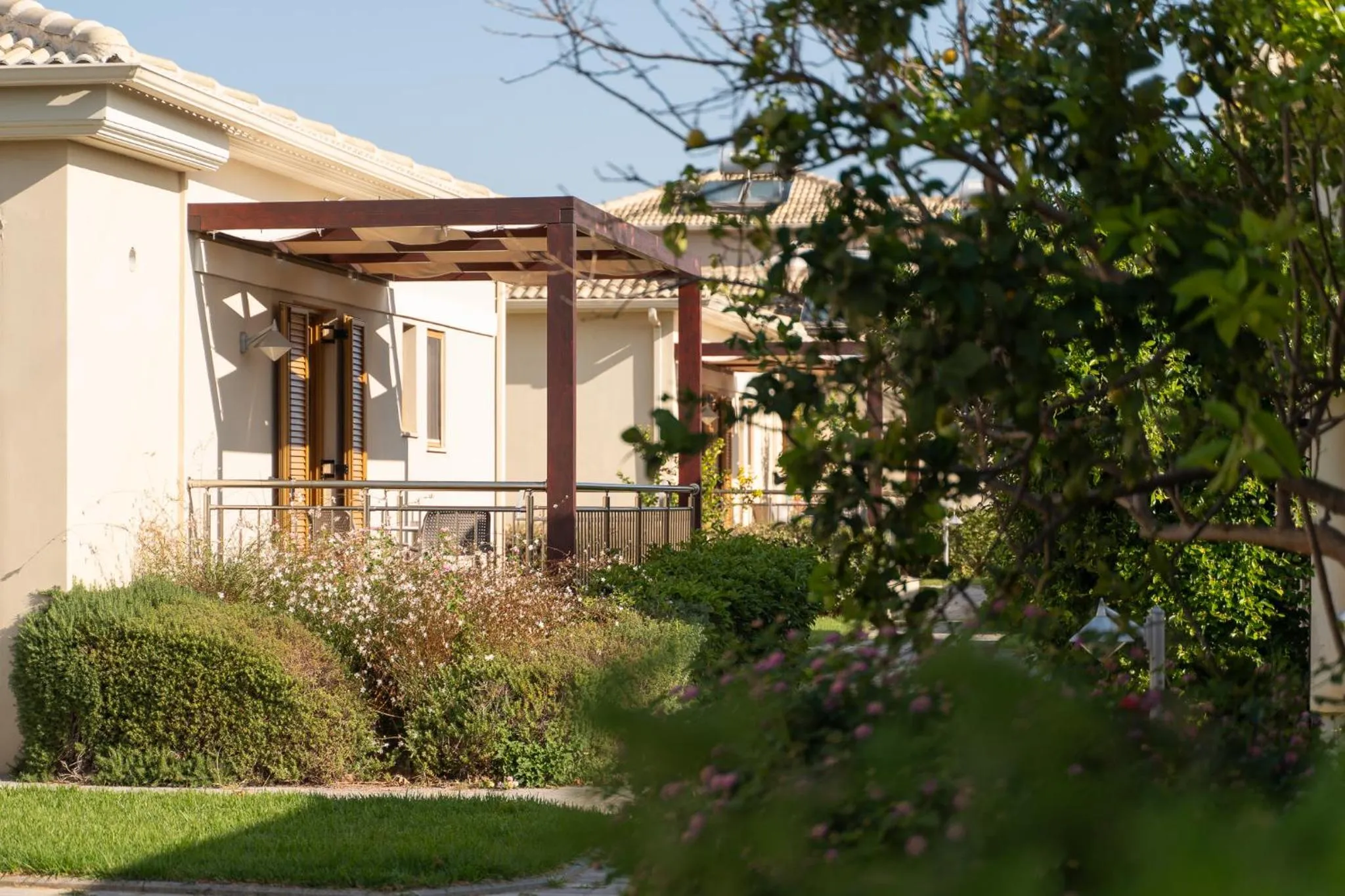 Garden in Niriides Luxury Villas