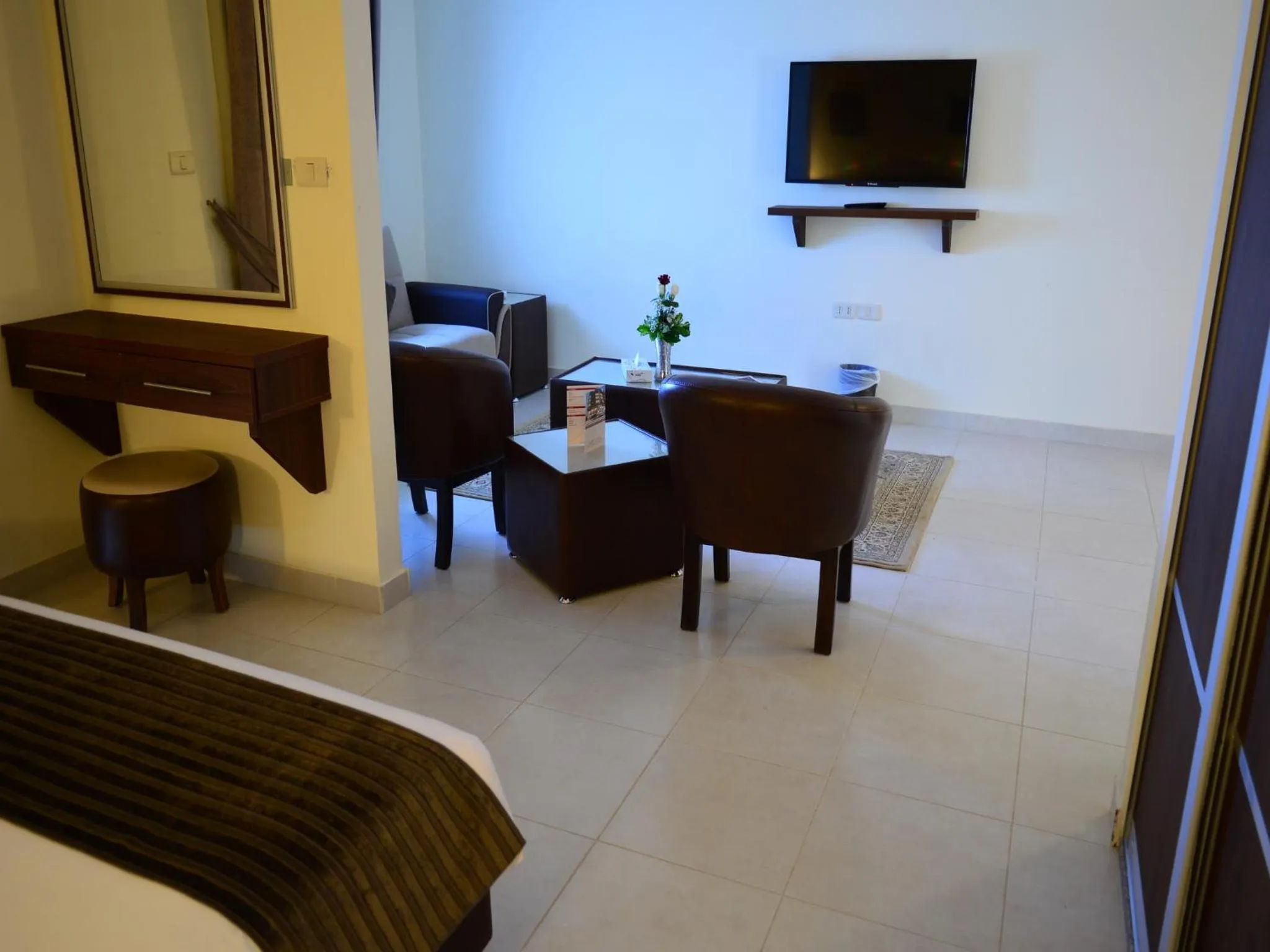 Seating area in Ream Hotel Amman