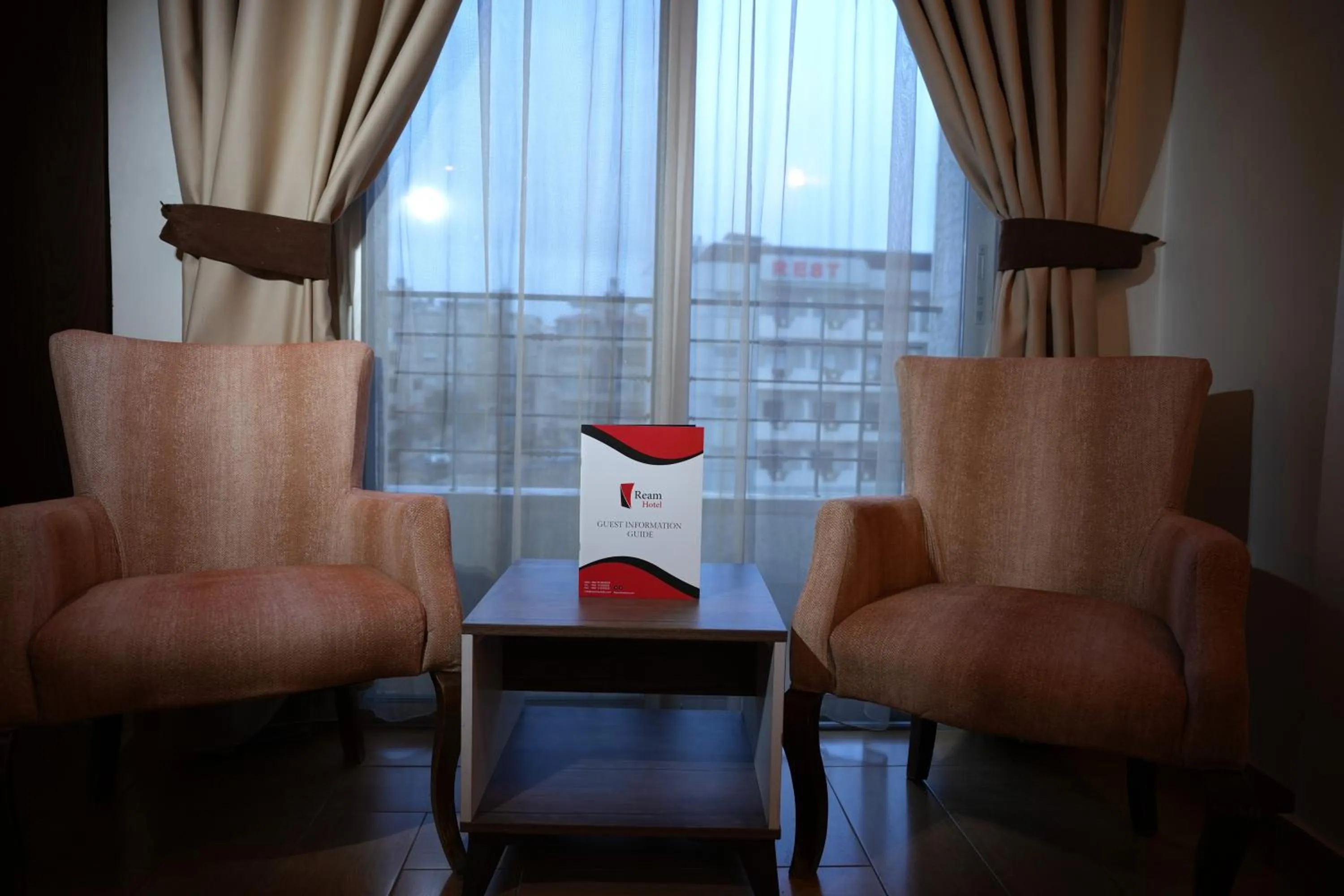 Bedroom in Ream Hotel Amman