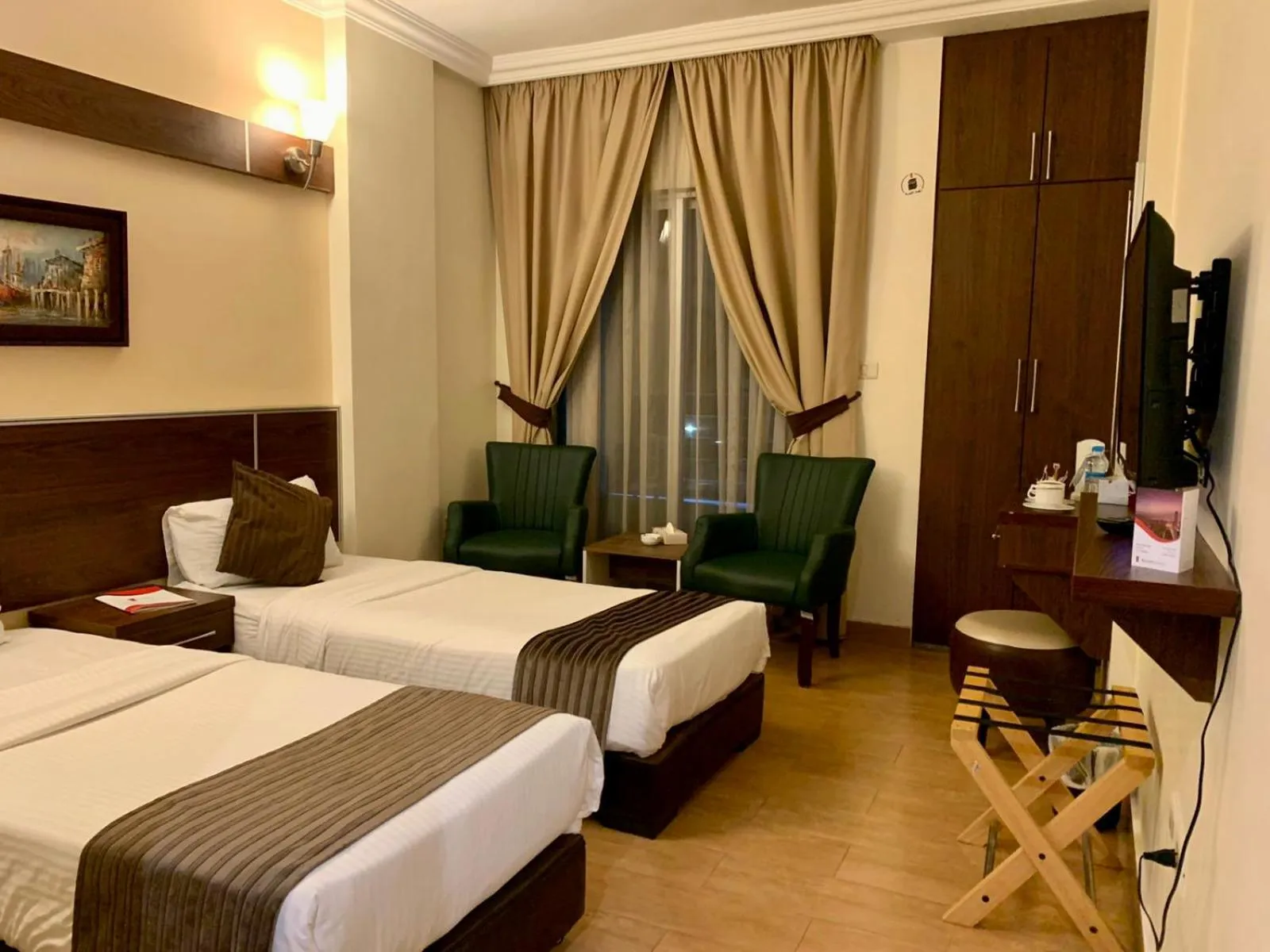 Photo of the whole room, Bed in Ream Hotel Amman