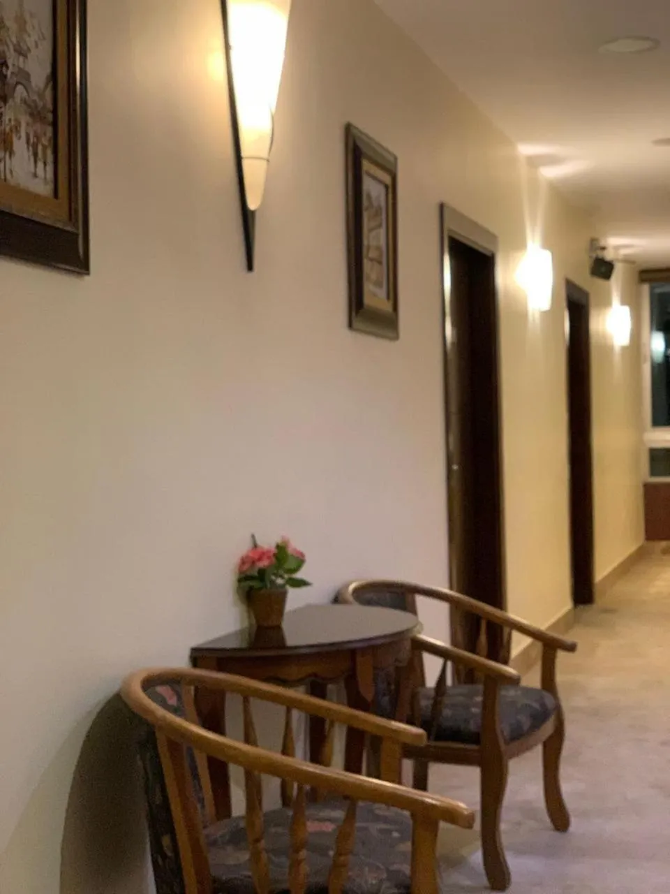 Seating area in Ream Hotel Amman