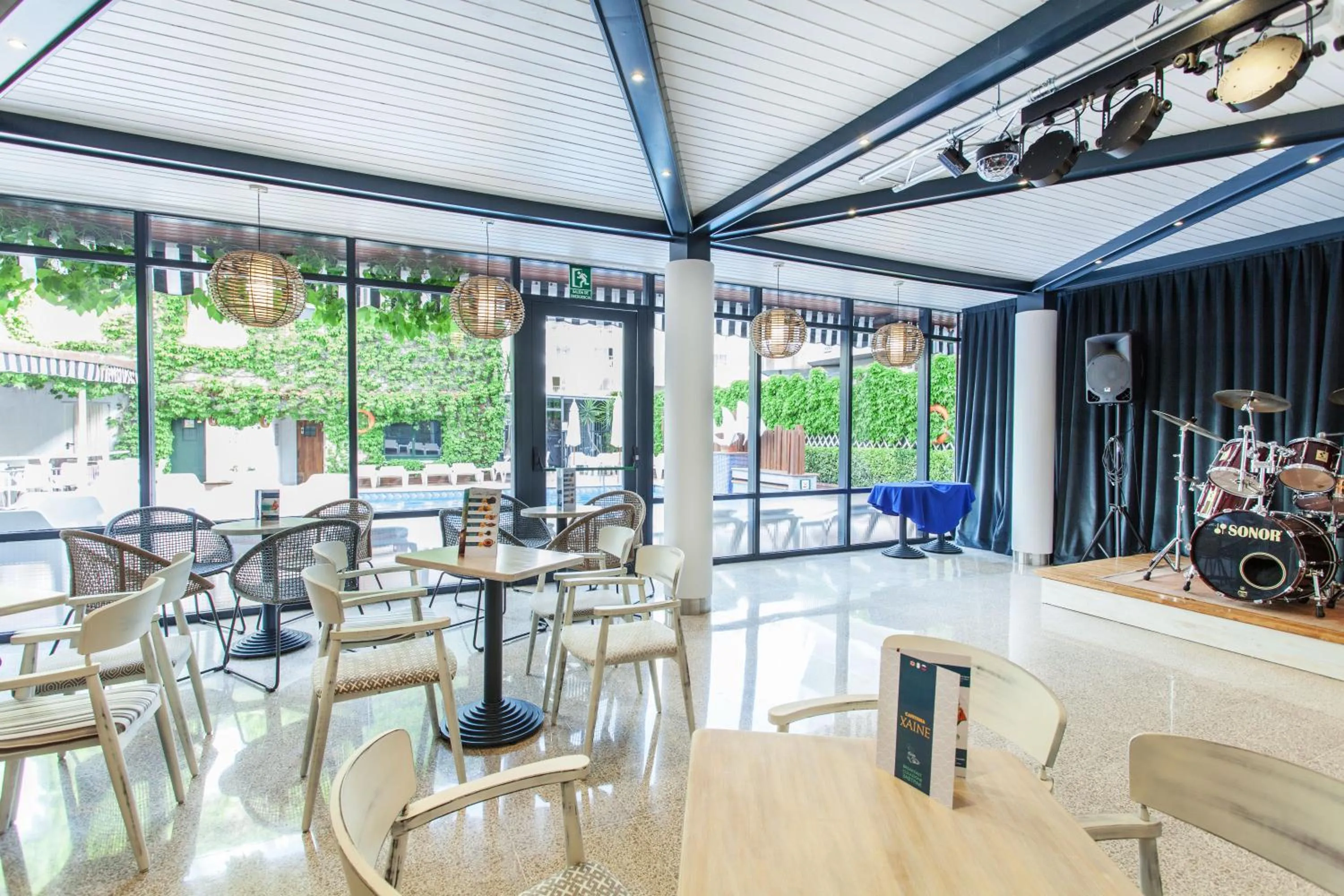 Area and facilities in Hotel Xaine Park