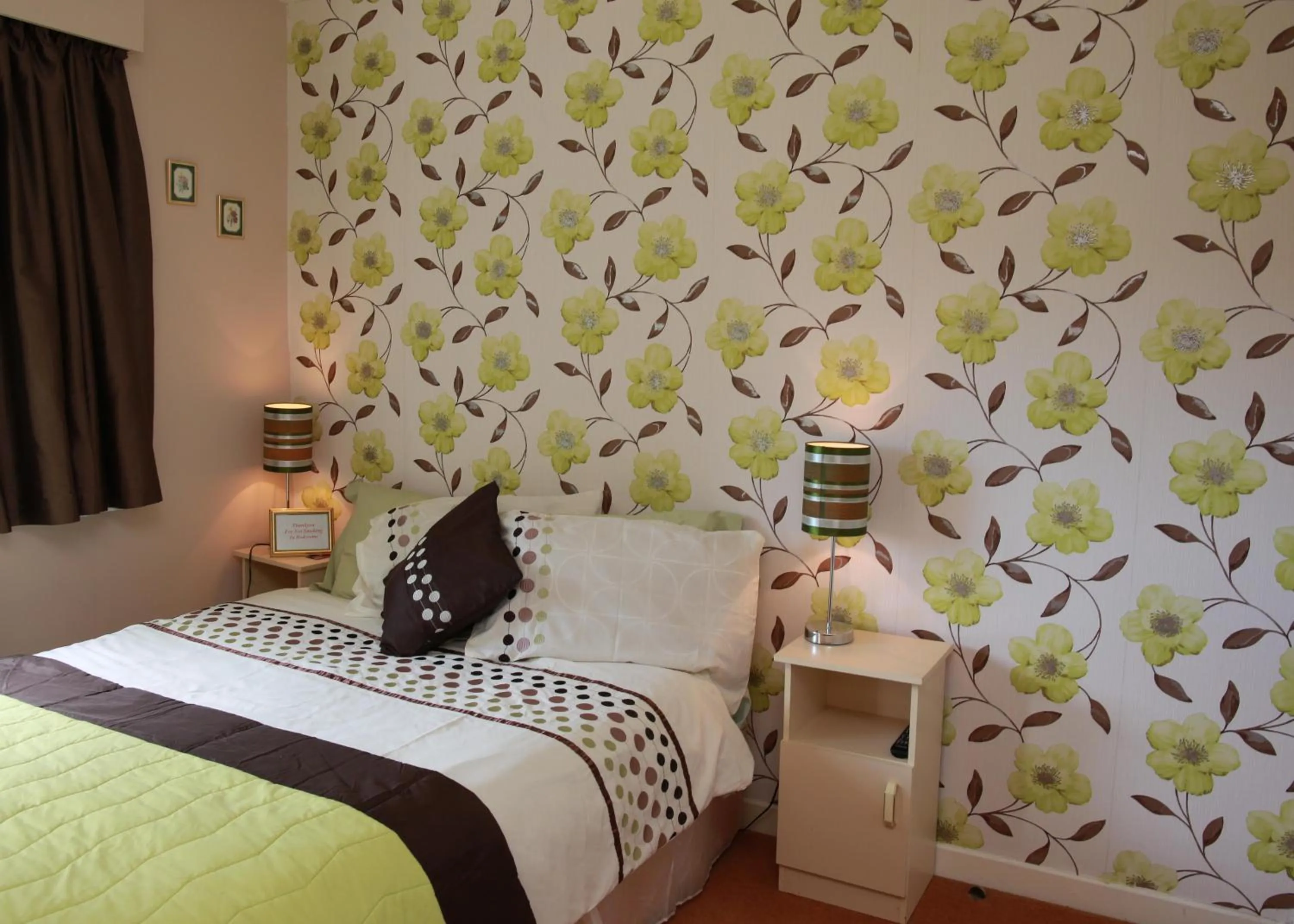 Photo of the whole room, Bed in Grangeview House B&B