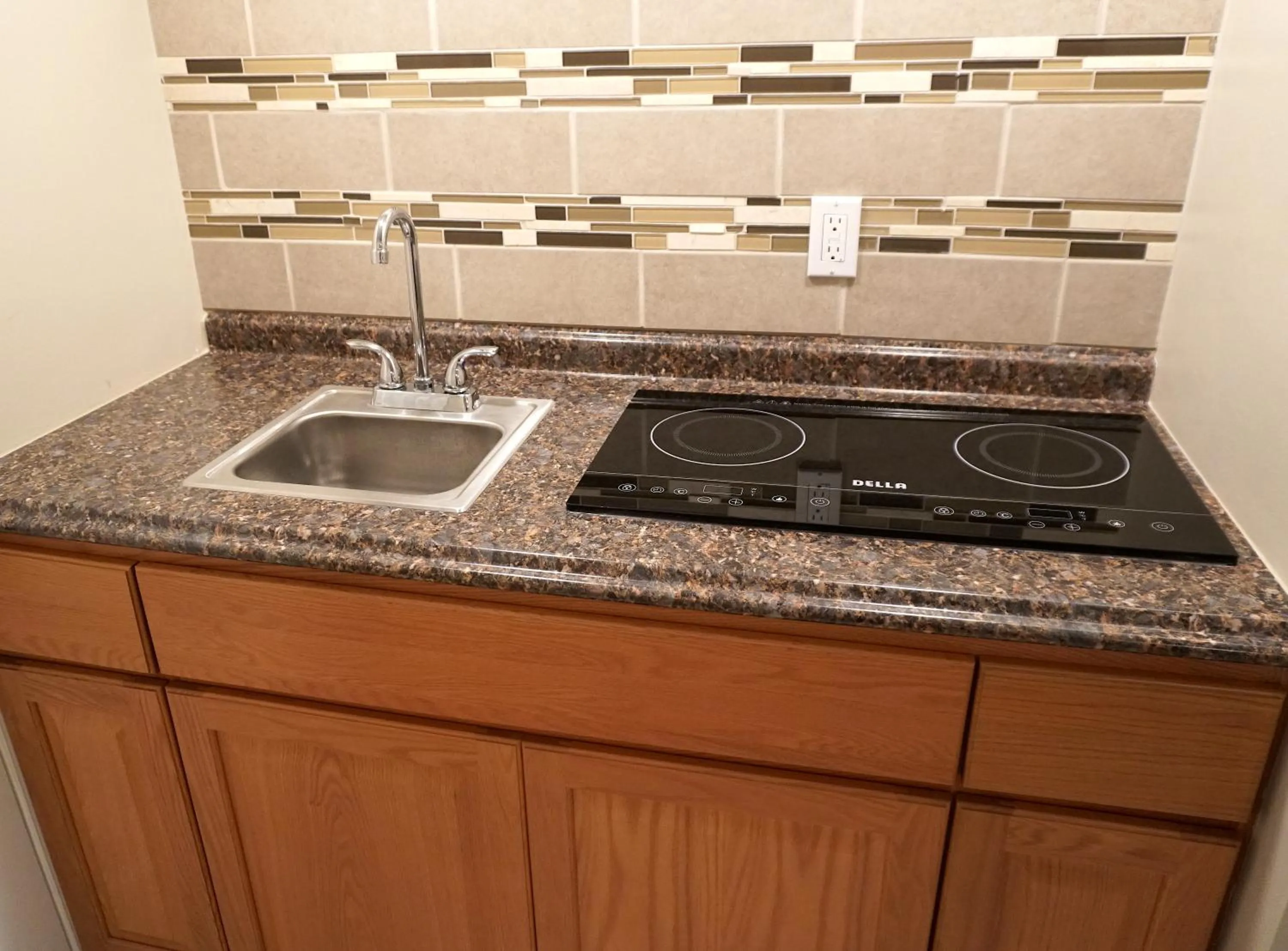 Kitchen or kitchenette in Beachside Resort