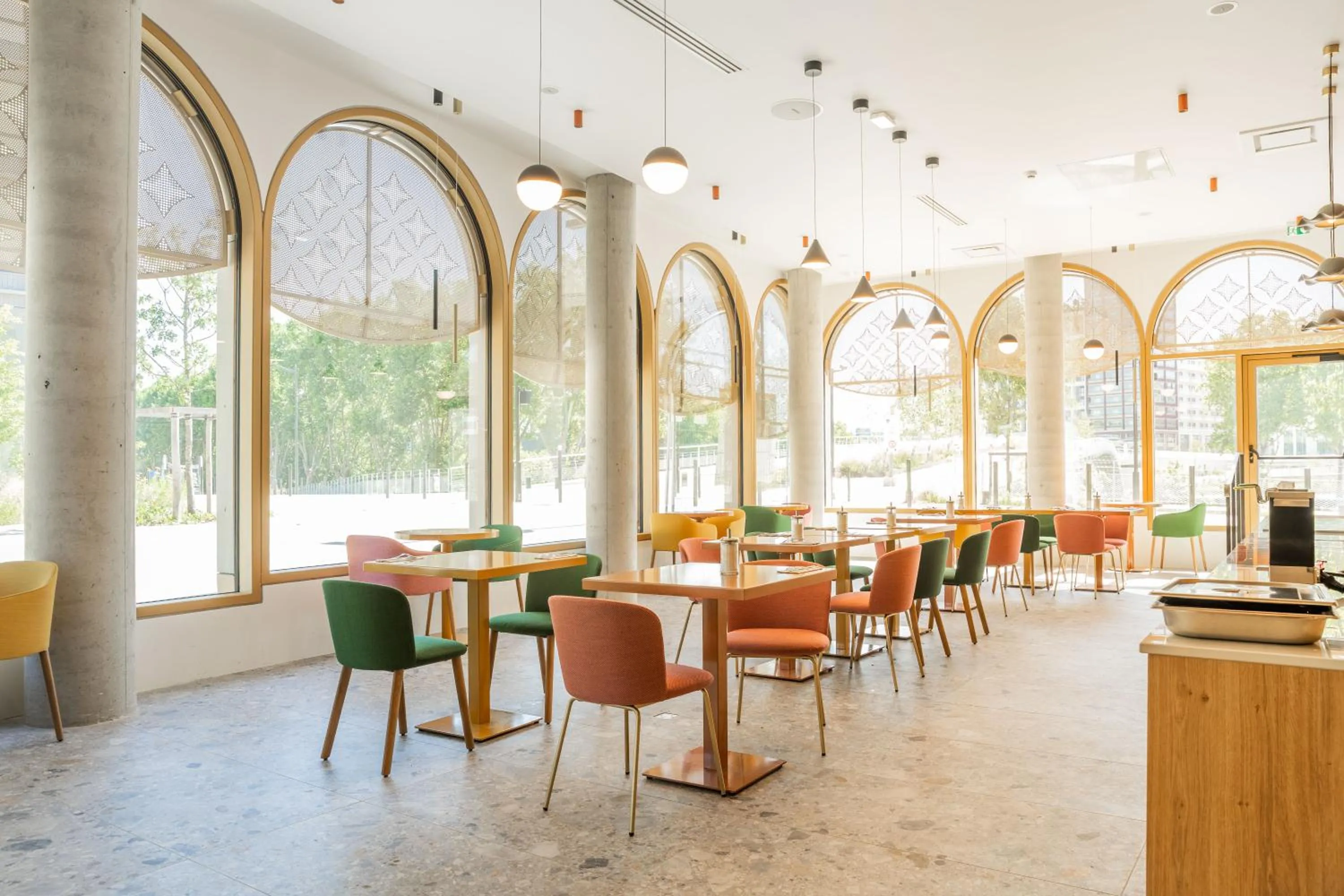 Lounge or bar in All Suites Hôtel - Paris Pleyel - L'Île Saint Denis