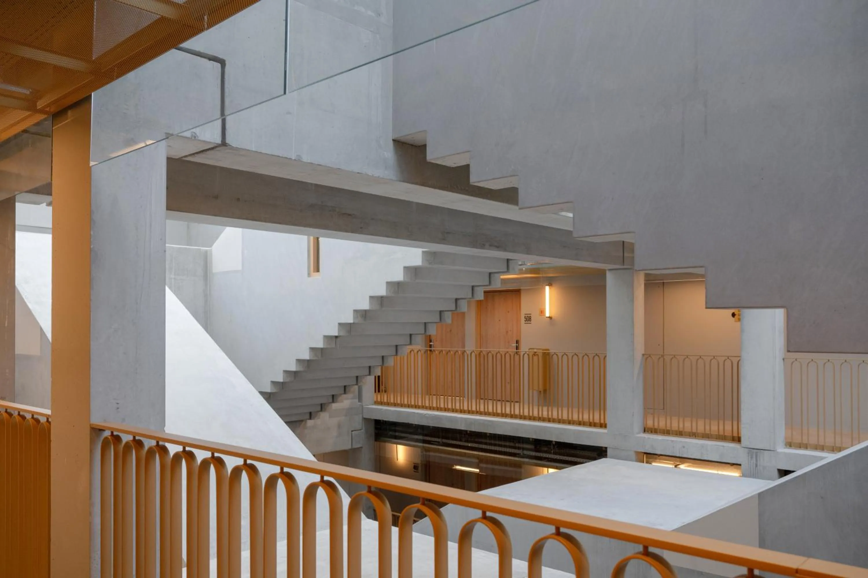 Property building in All Suites Hôtel - Paris Pleyel - L'Île Saint Denis