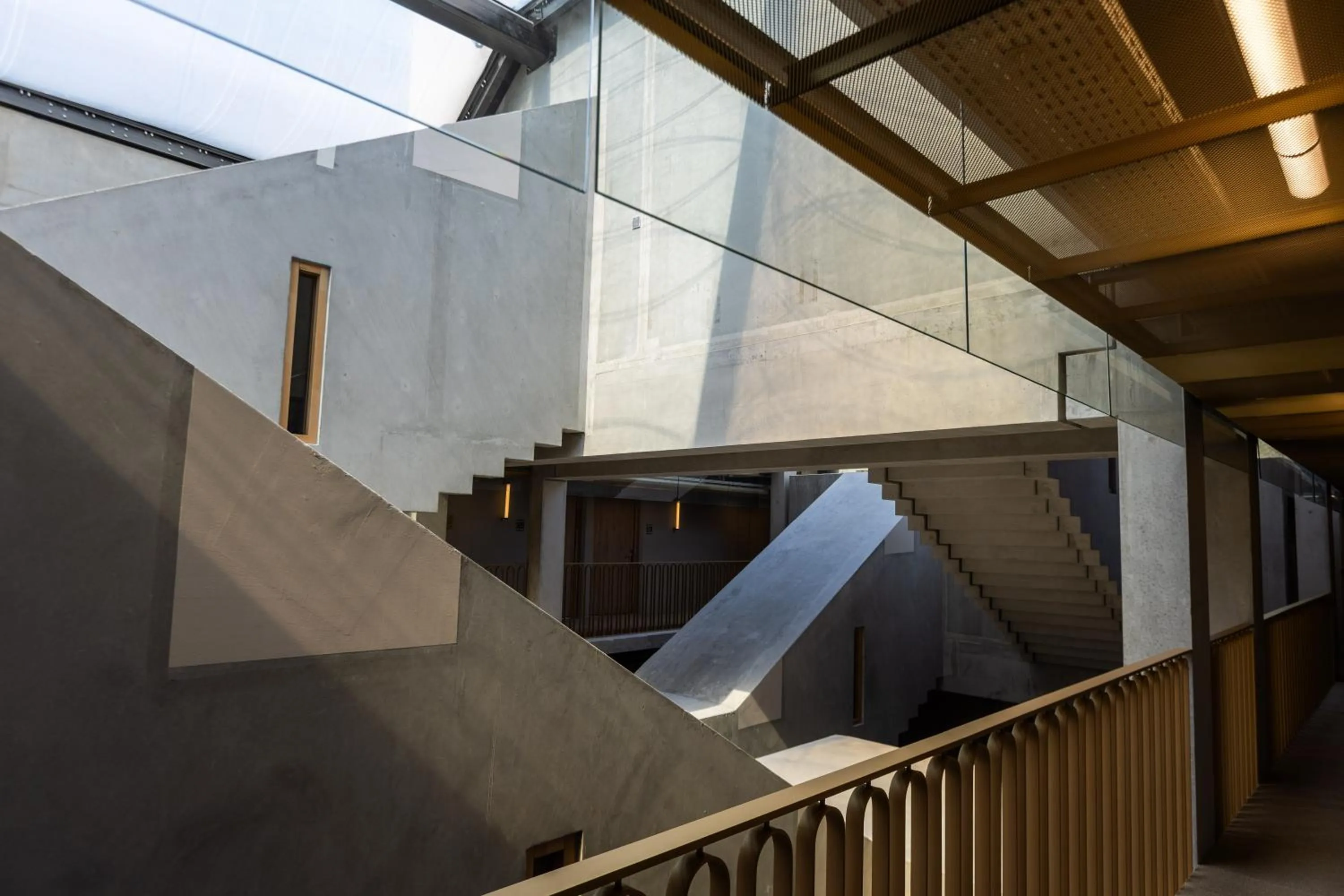 Property building in All Suites Hôtel - Paris Pleyel - L'Île Saint Denis