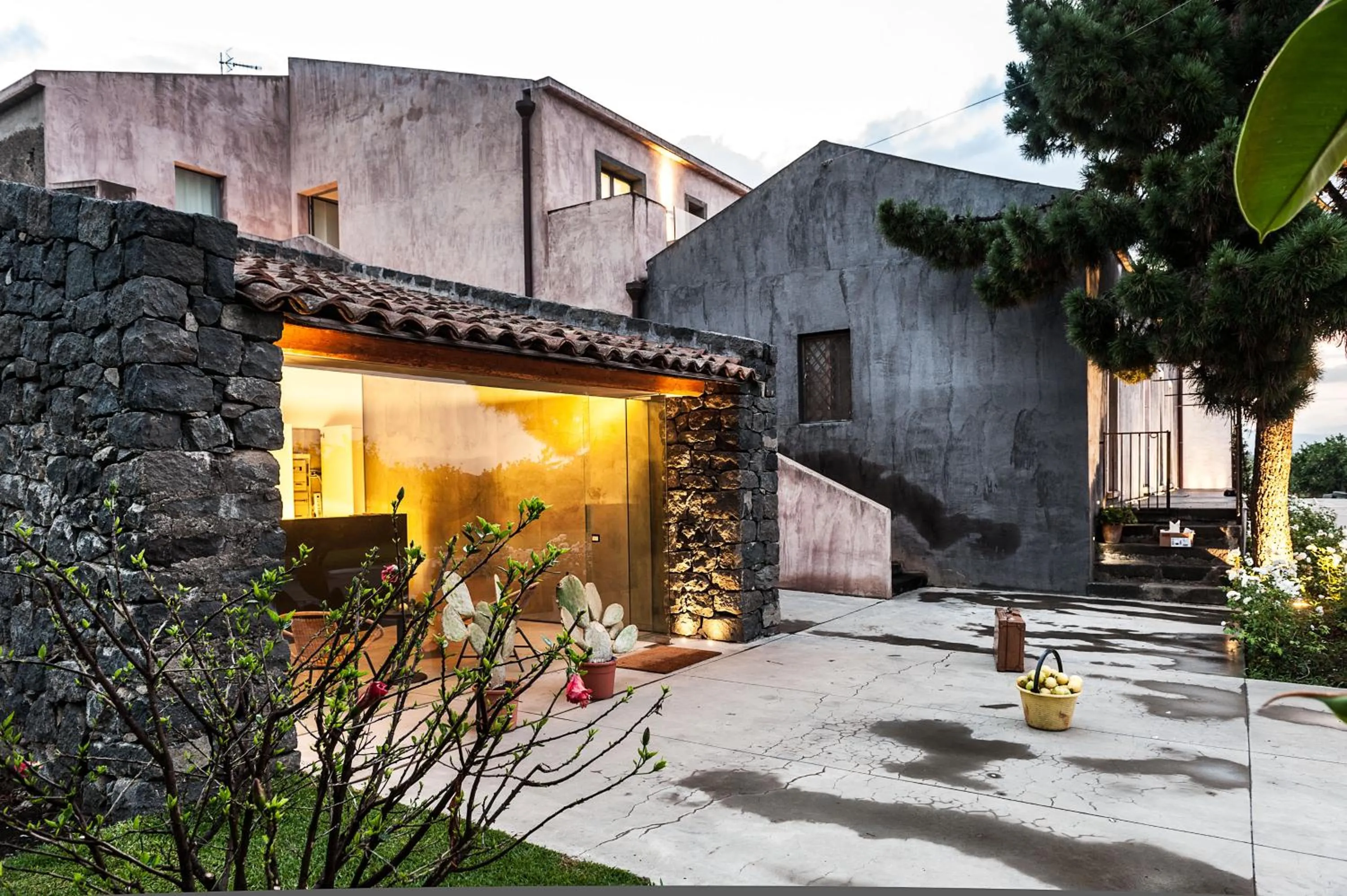 Facade/entrance in Ramo d'Aria Etna Boutique Hotel