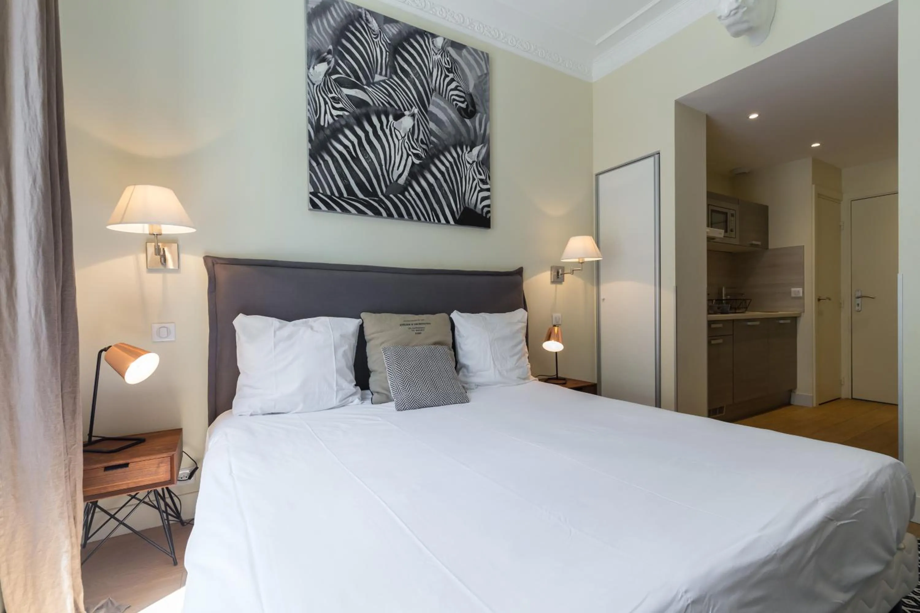 Other, Bed in Florella Jean Jaures Apartment