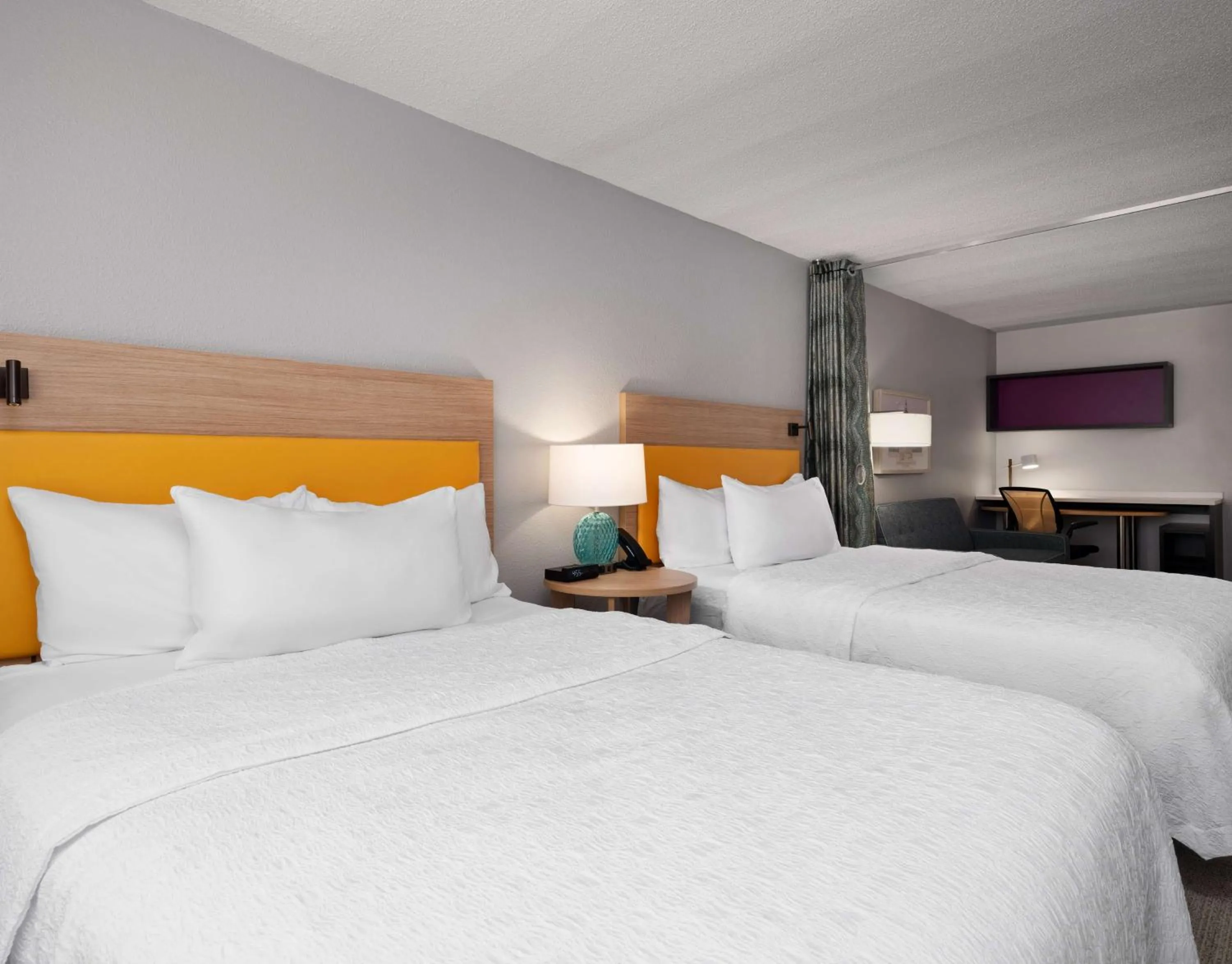 Bed in Home2 Suites by Hilton Indianapolis - Keystone Crossing