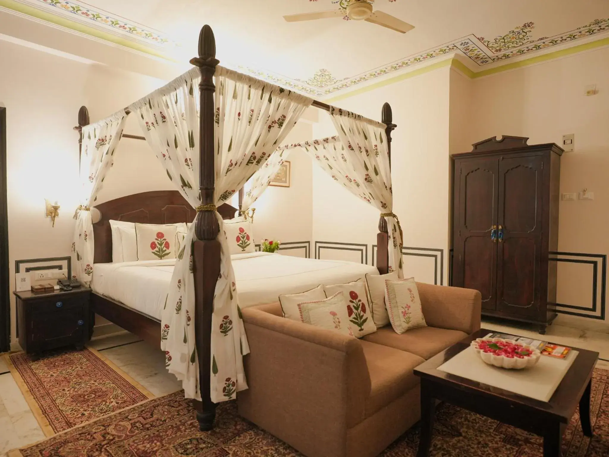 Deluxe King Room in Kaner Bagh A Heritage Boutique Hotel Deluxe King Room in Kaner Bagh A Heritage Boutique Hotel
